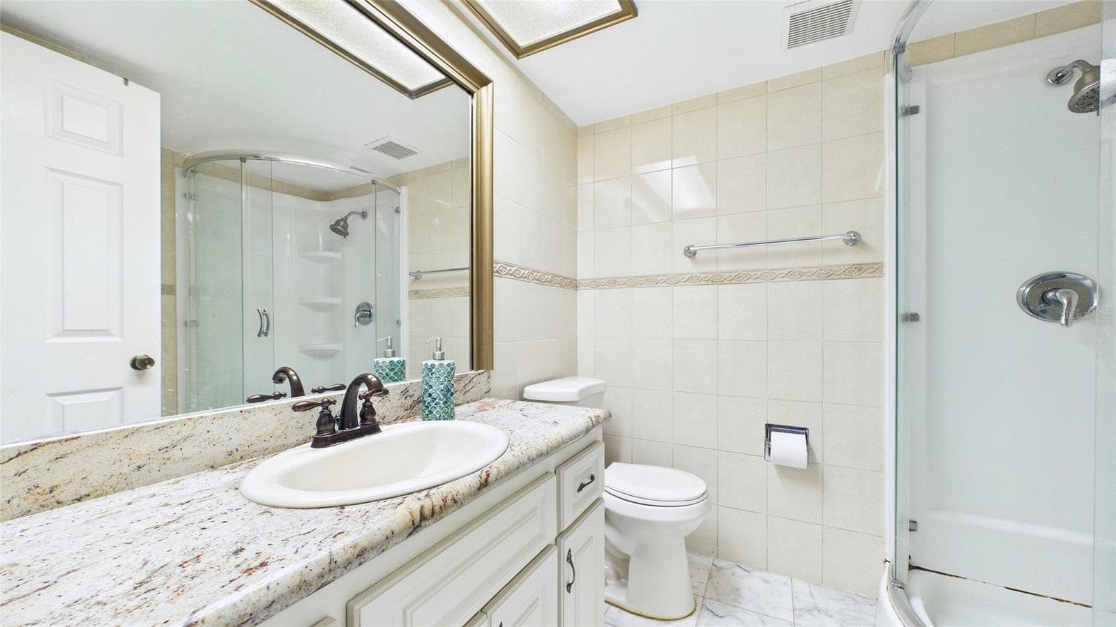 Townhouse at 2122 TARPON LANDINGS DR, TARPON SPRINGS, photo 30 of 47