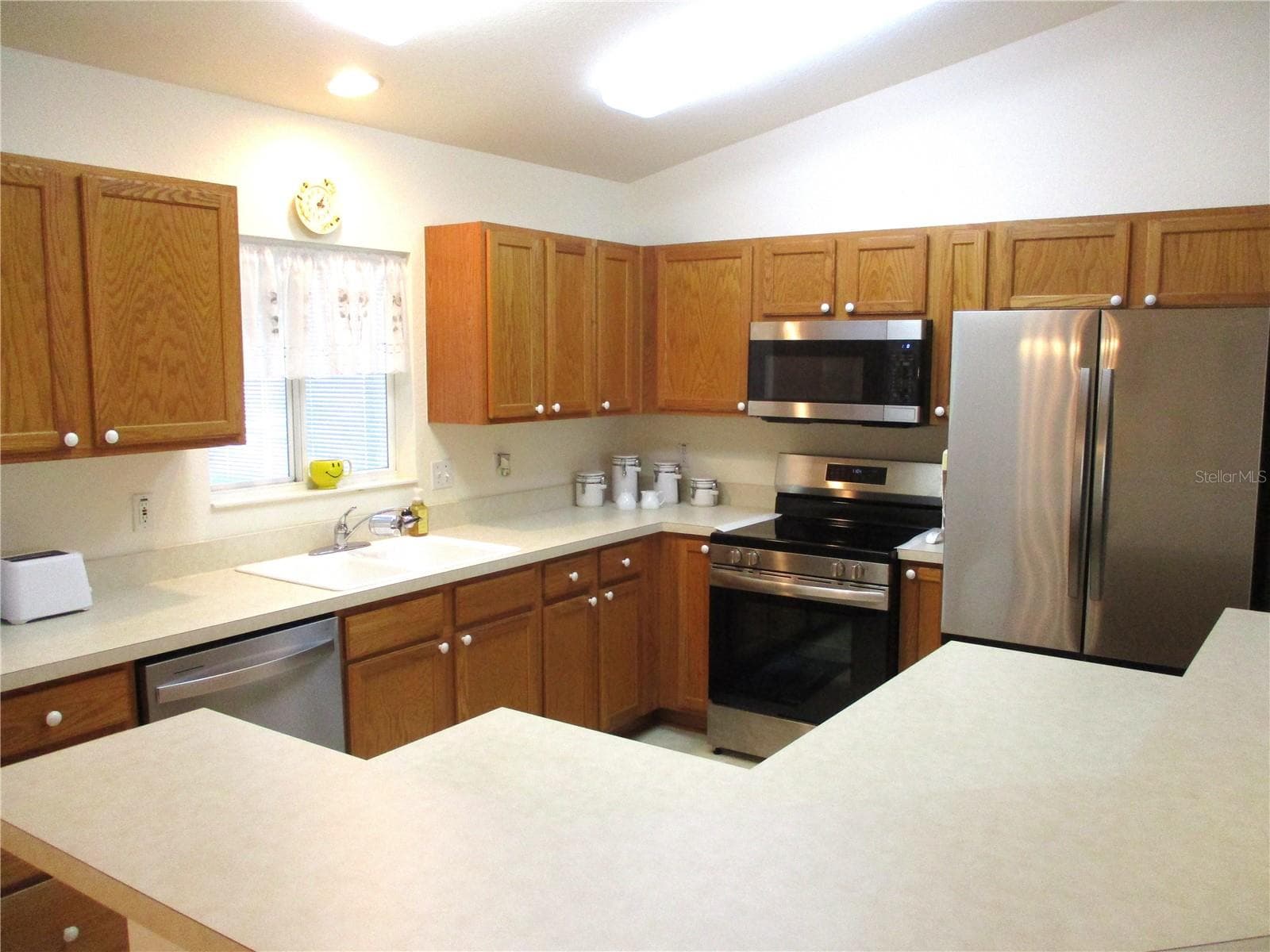Single Family Residence at 11588 SW 139TH PL, DUNNELLON, photo 3 of 78
