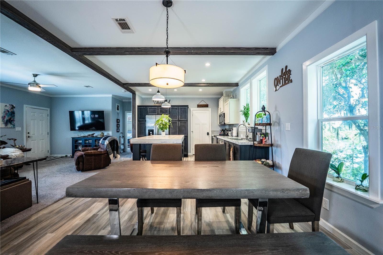 Dining Room looking into kitchen - 950 LAKE COVE TRL, LAKELAND
