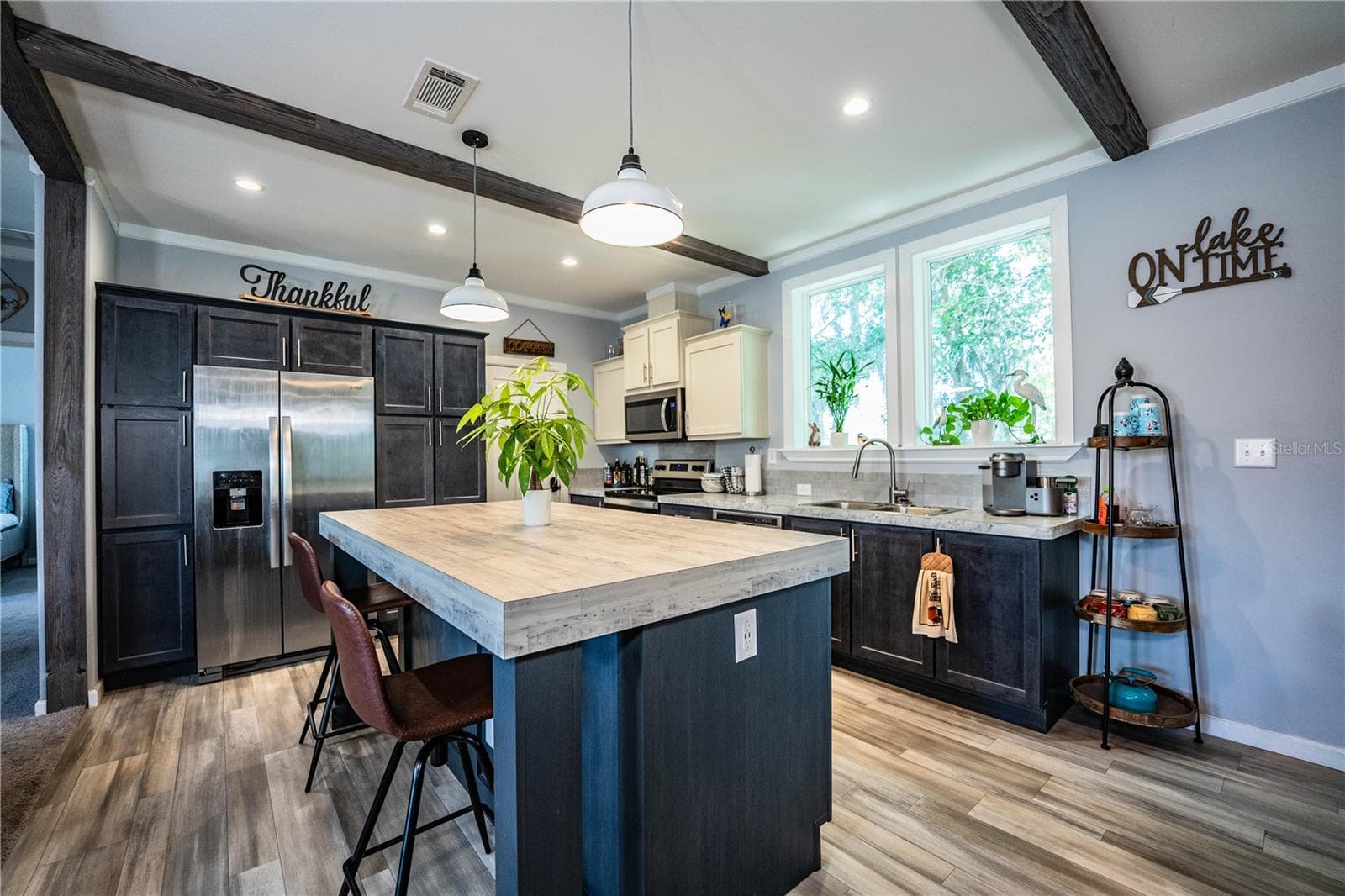 Kitchen - 950 LAKE COVE TRL, LAKELAND