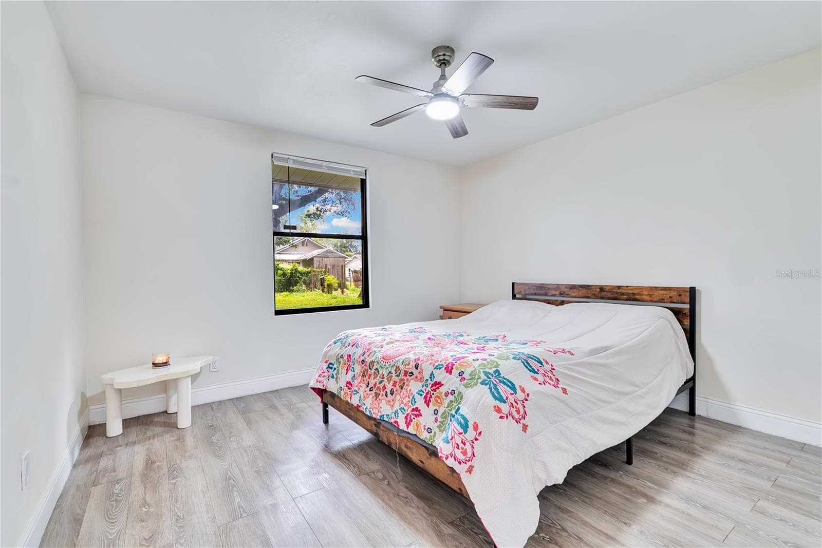 Single Family Residence at 415 S LANCELOT AVE, ORLANDO, photo 14 of 28