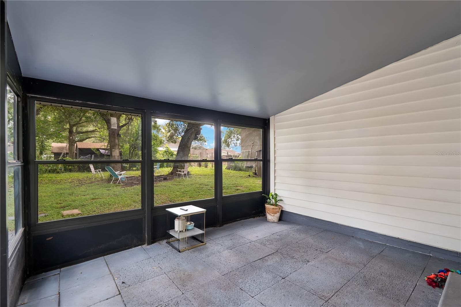 Single Family Residence at 415 S LANCELOT AVE, ORLANDO, photo 18 of 28