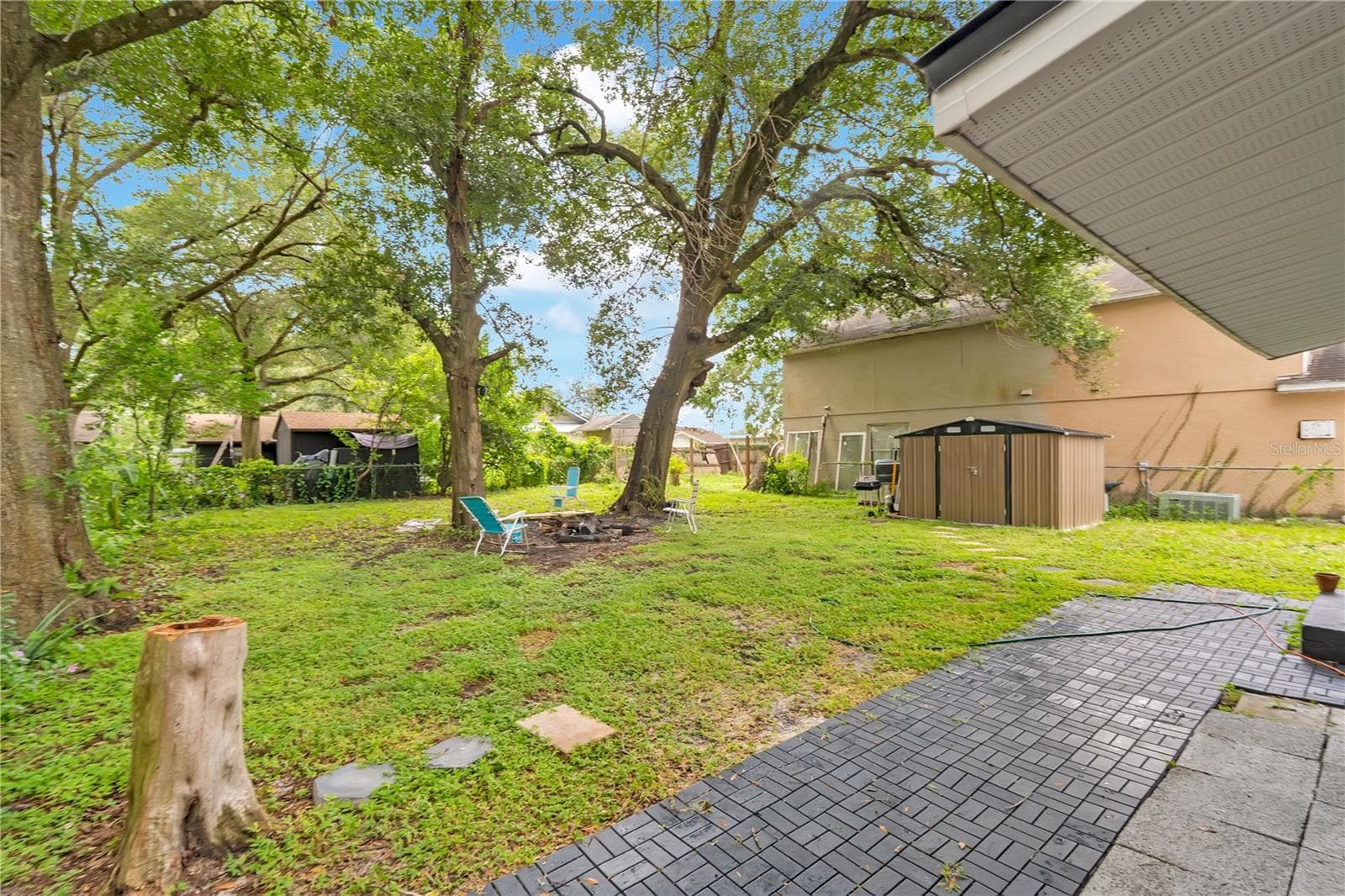 Single Family Residence at 415 S LANCELOT AVE, ORLANDO, photo 19 of 28