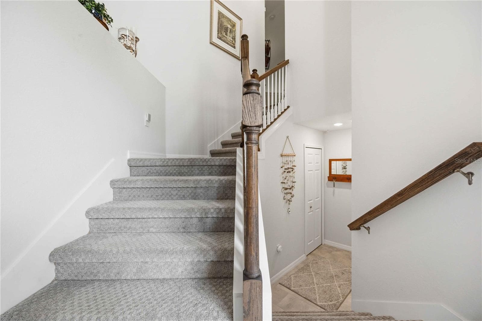 Brand New Carpet upon entry - 10821 TARFLOWER DR #202, VENICE