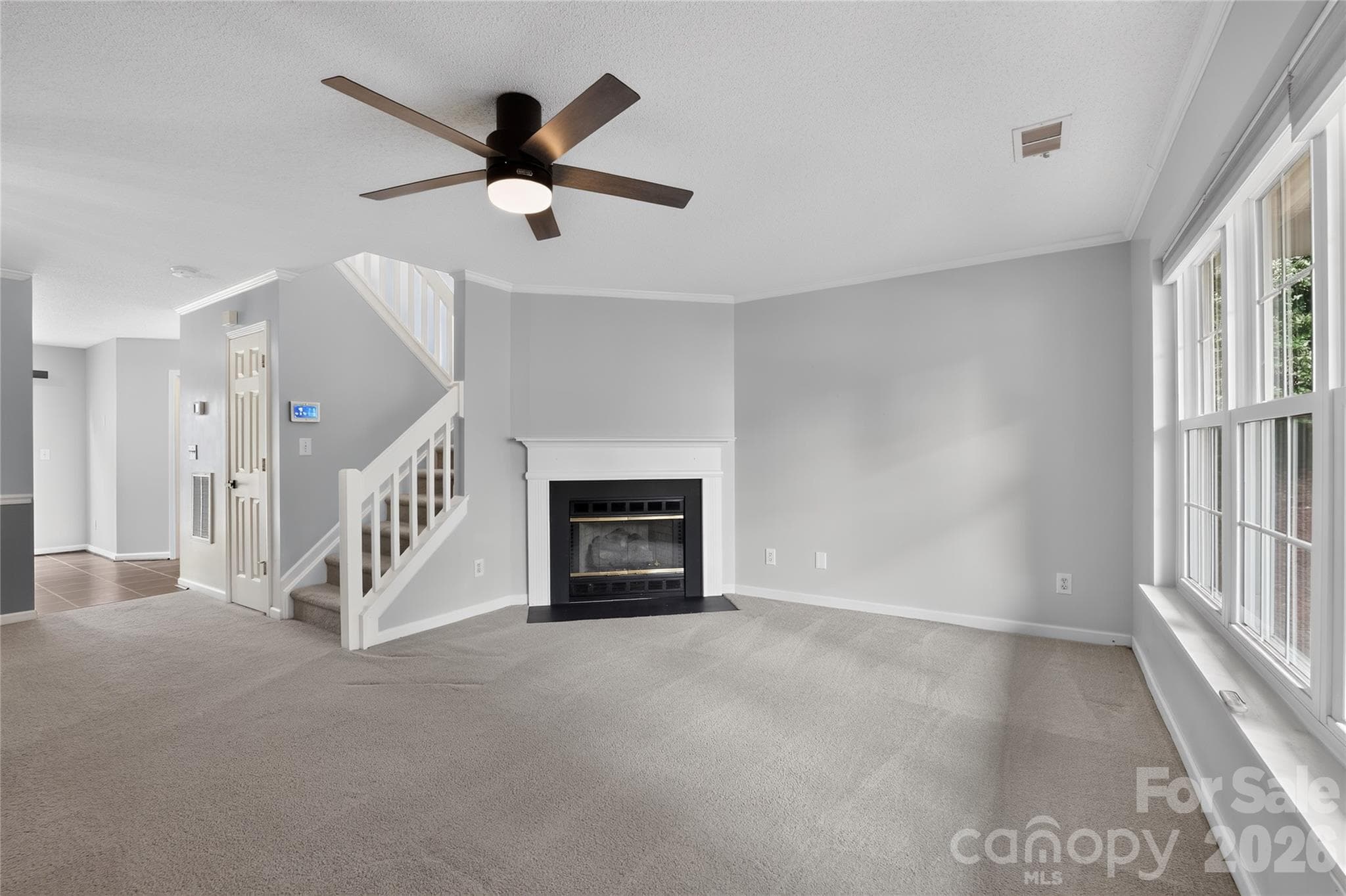 Townhouse at 9357 Glenwater Drive, Charlotte, photo 3 of 13