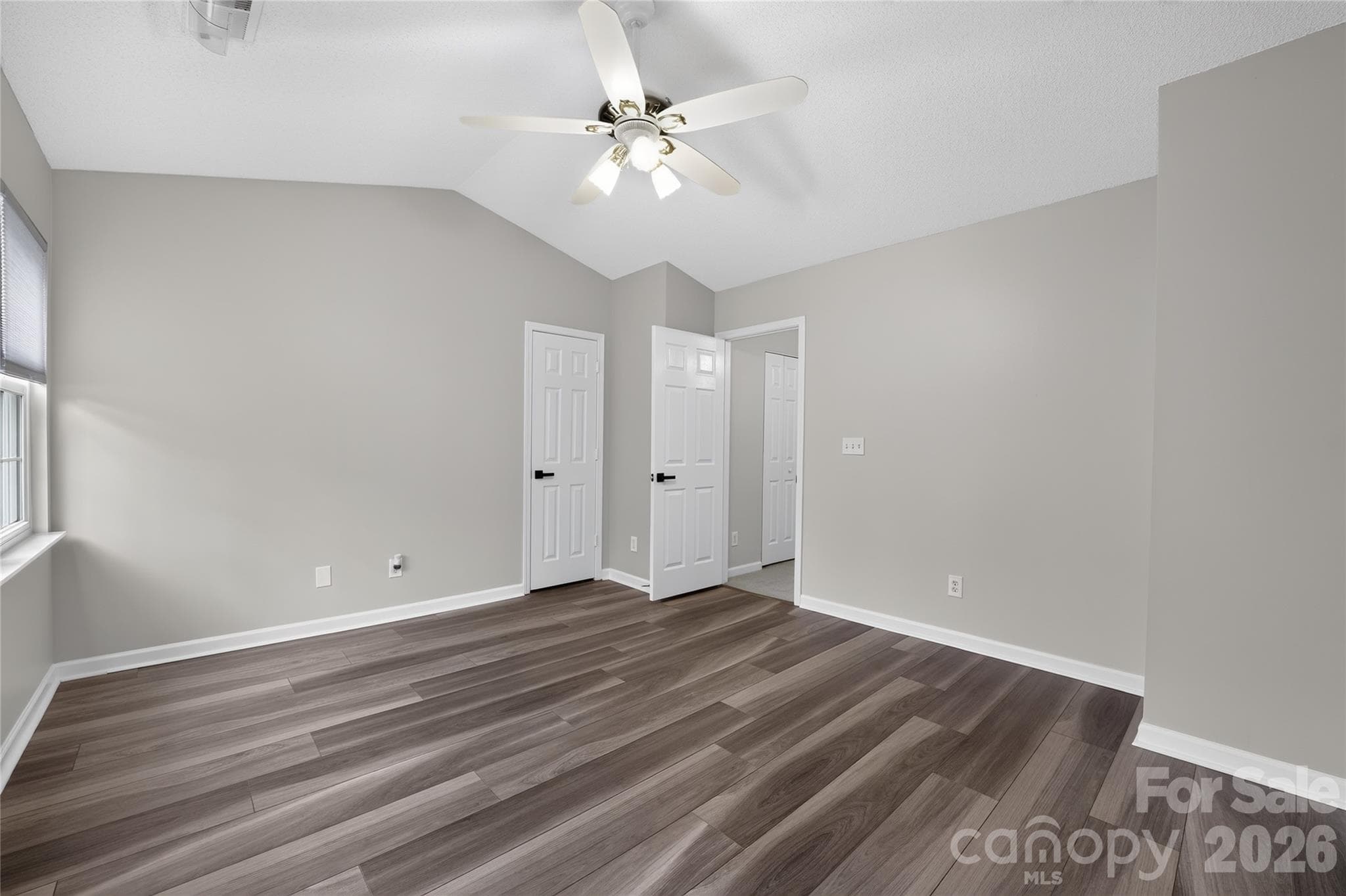 Townhouse at 9357 Glenwater Drive, Charlotte, photo 6 of 13