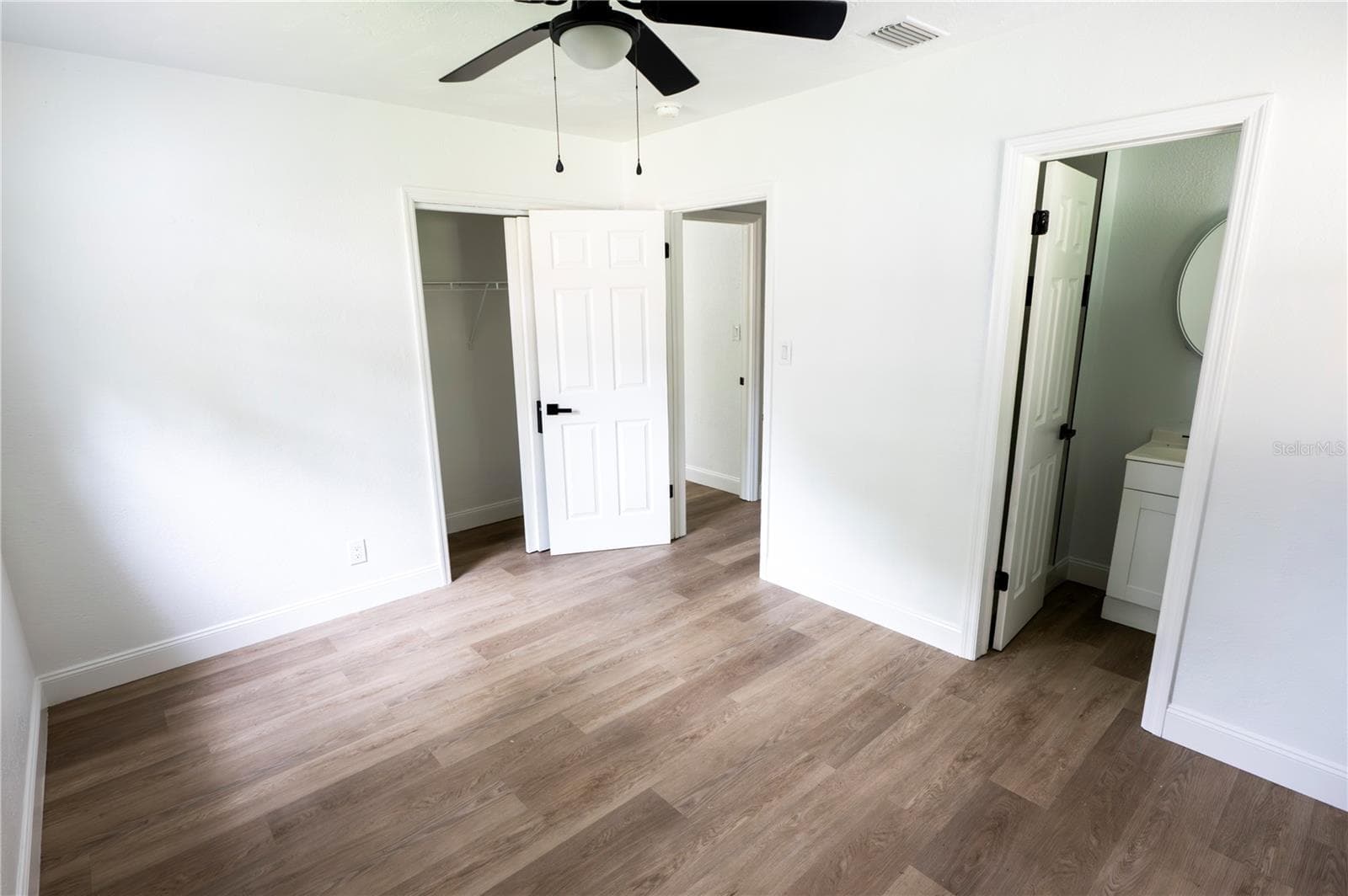 Master Bedroom - 4104 W WISCONSIN AVE, TAMPA