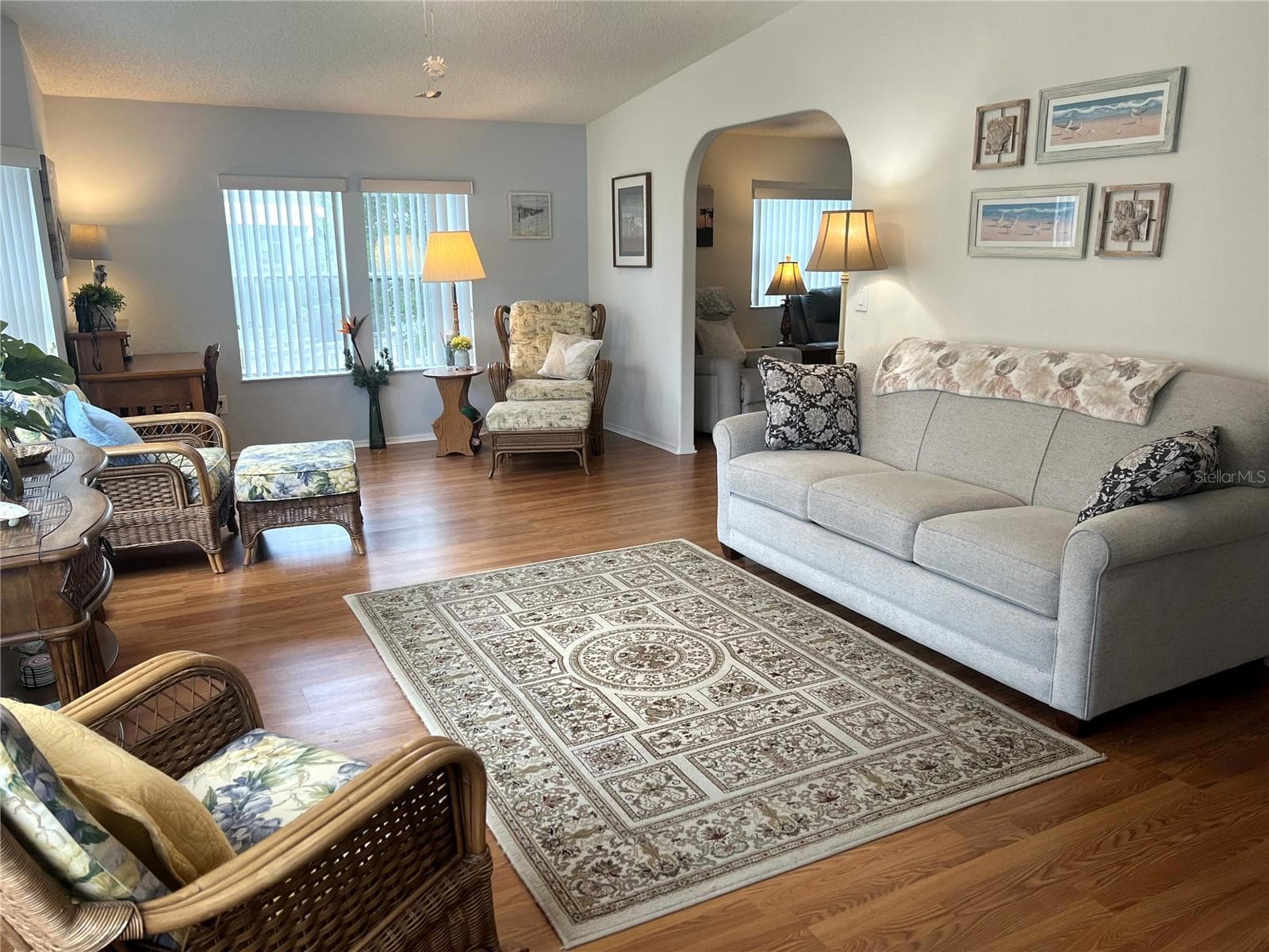 Manufactured Home at 16581 SE 96TH AVE, SUMMERFIELD, photo 3 of 24