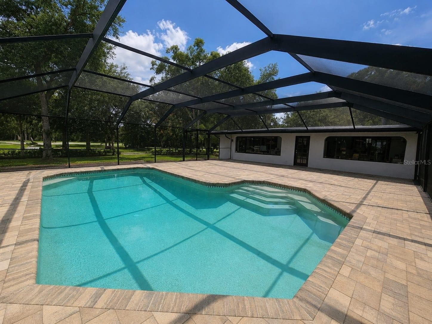 Single Family Residence at 16109 INDIAN MOUND RD, TAMPA, photo 9 of 18