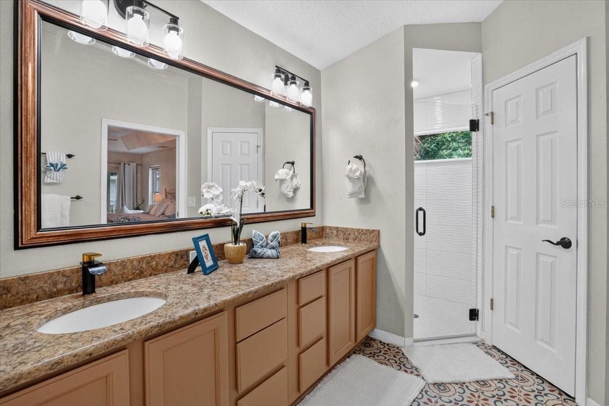 Single Family Residence at 5539 AVENUE DU SOLEIL, LUTZ, photo 28 of 53