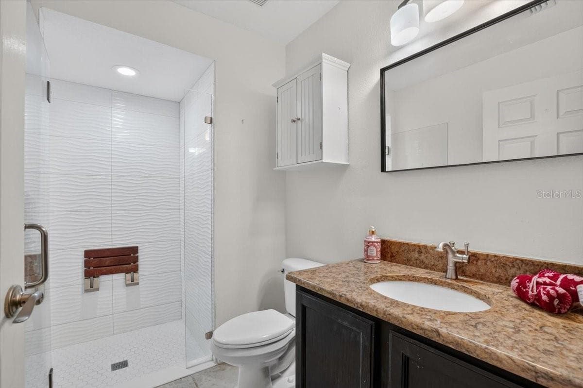 Single Family Residence at 5539 AVENUE DU SOLEIL, LUTZ, photo 33 of 53