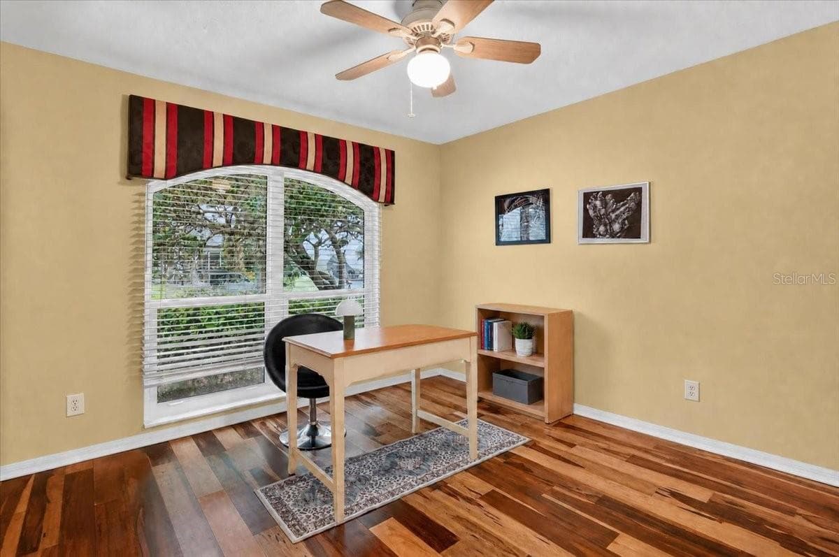 Single Family Residence at 5539 AVENUE DU SOLEIL, LUTZ, photo 34 of 53