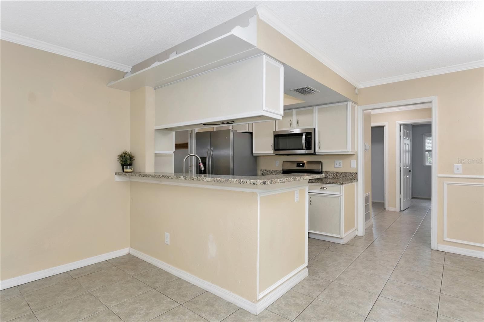 Single Family Residence at 5680 25TH STREET CIR E, BRADENTON, photo 9 of 23