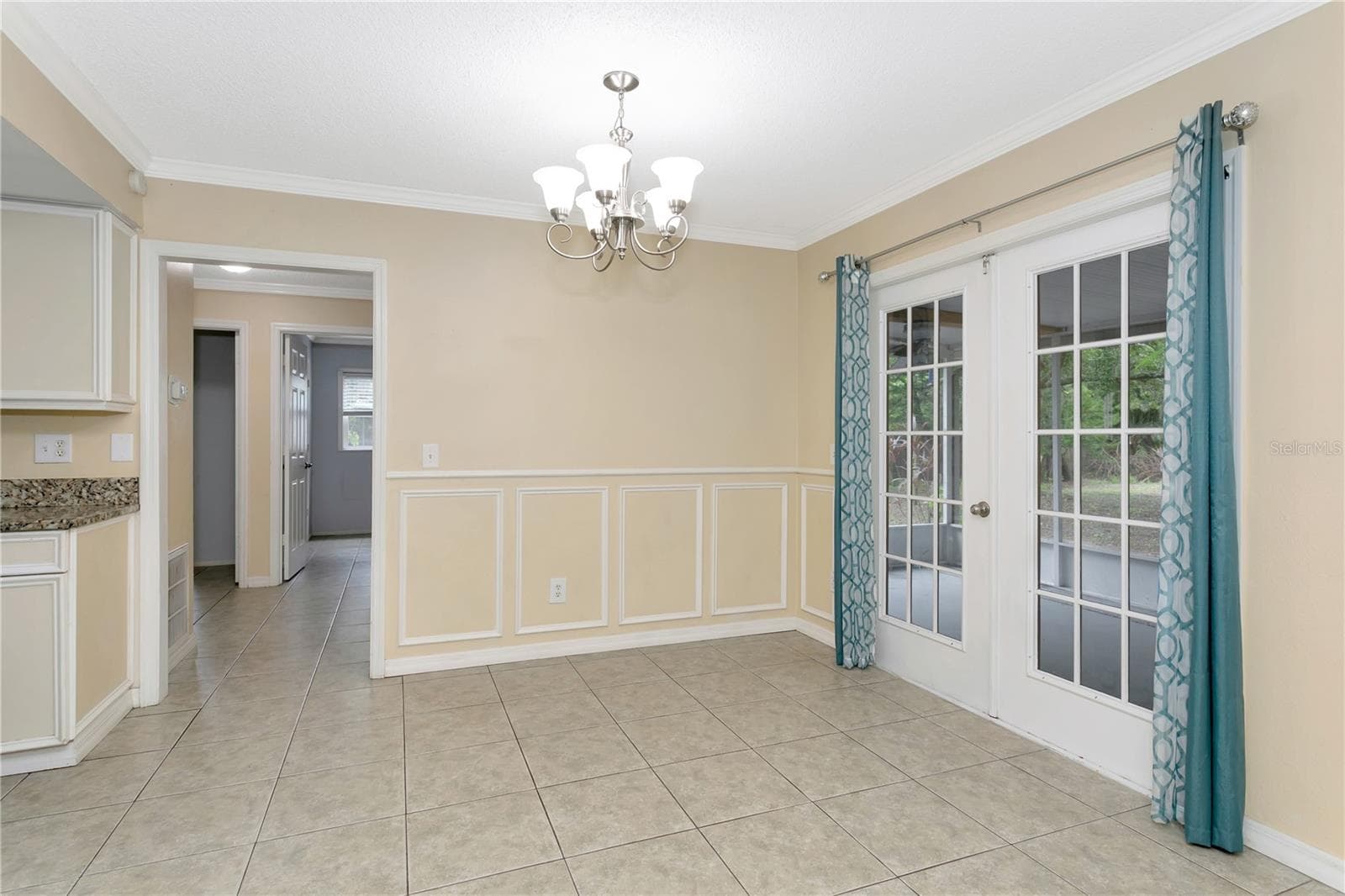 Single Family Residence at 5680 25TH STREET CIR E, BRADENTON, photo 11 of 23