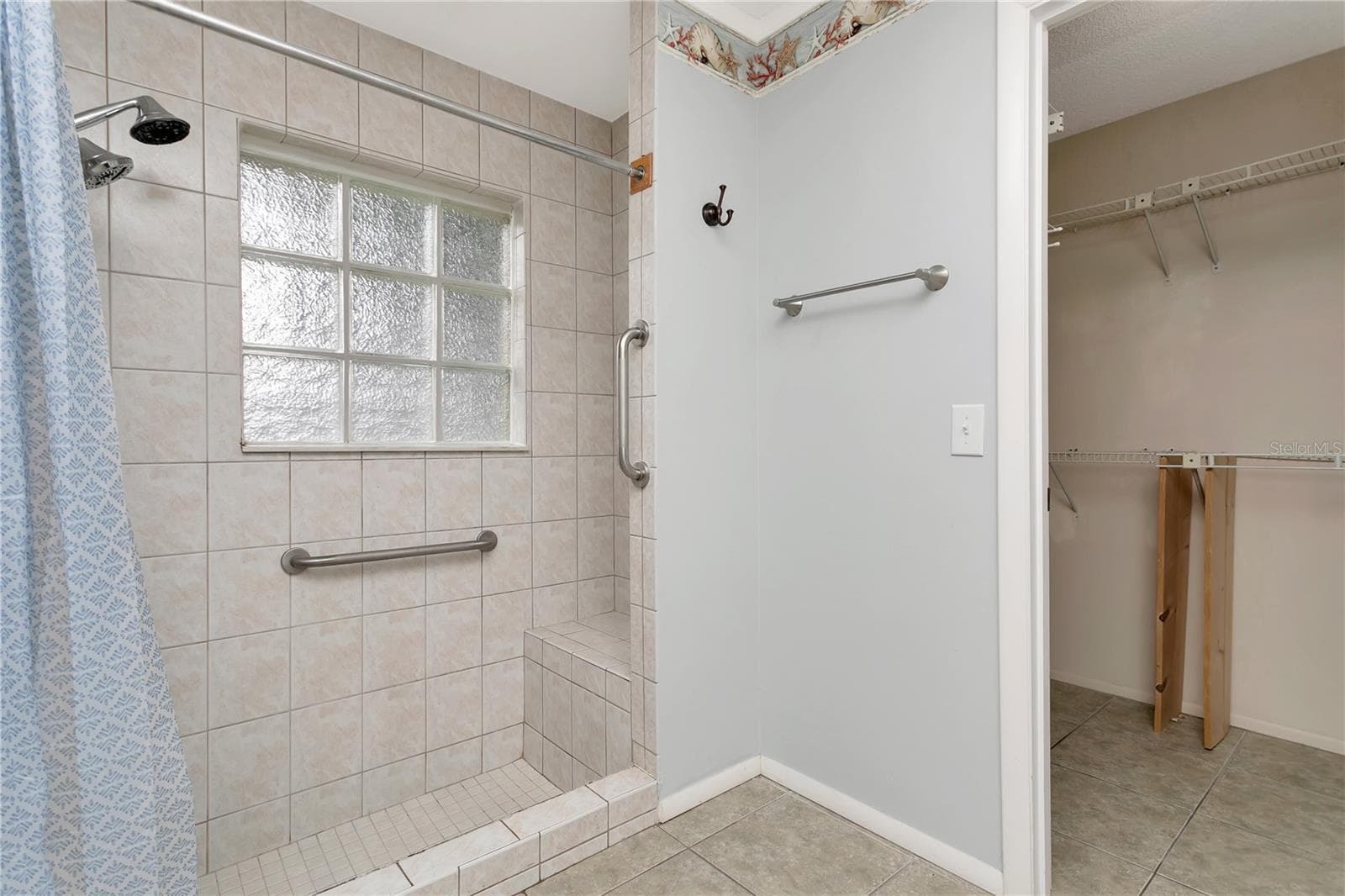 Single Family Residence at 5680 25TH STREET CIR E, BRADENTON, photo 17 of 23