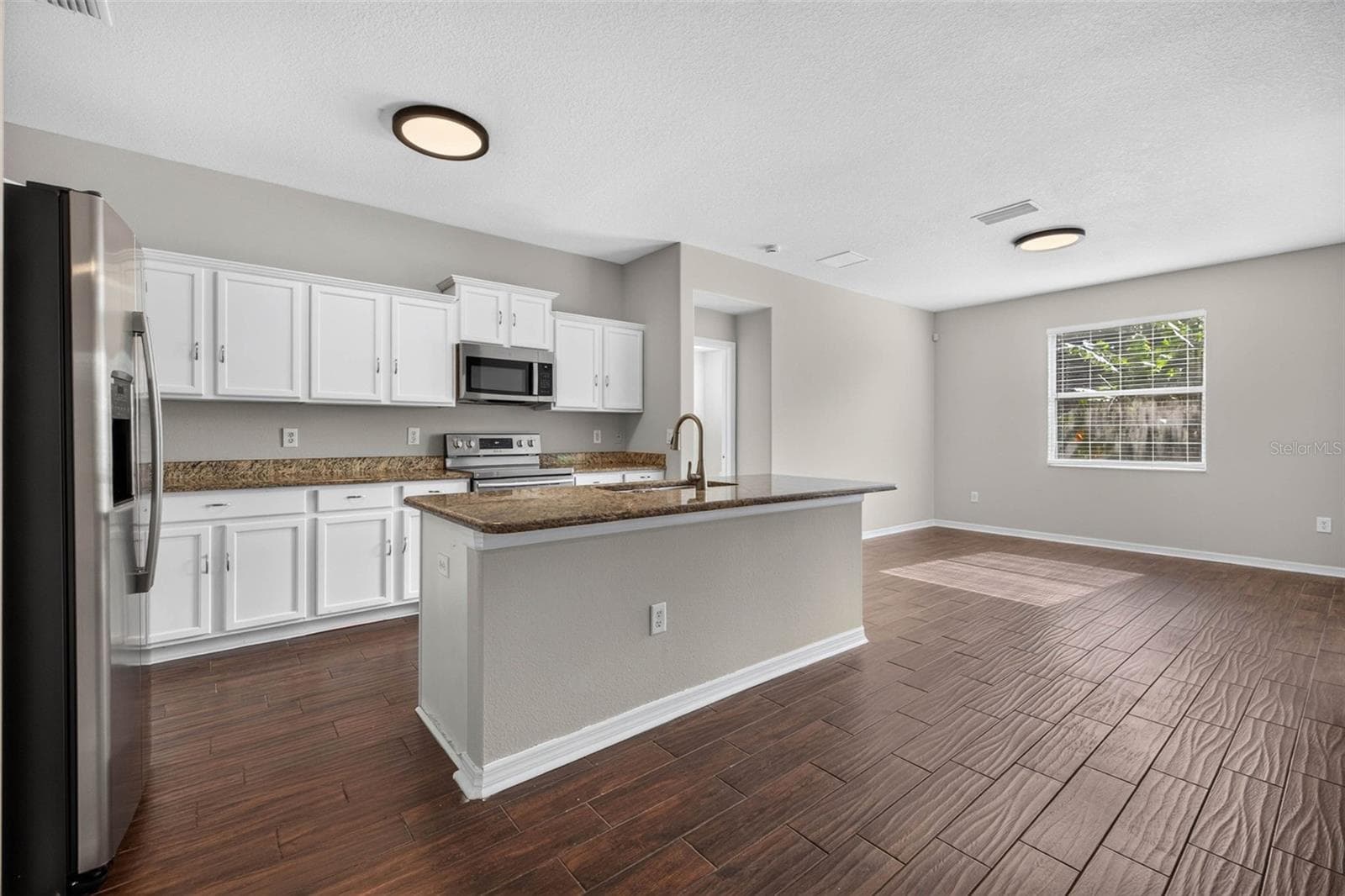 Single Family Residence at 14013 HOLLOW LEAF PL, RIVERVIEW, photo 9 of 24