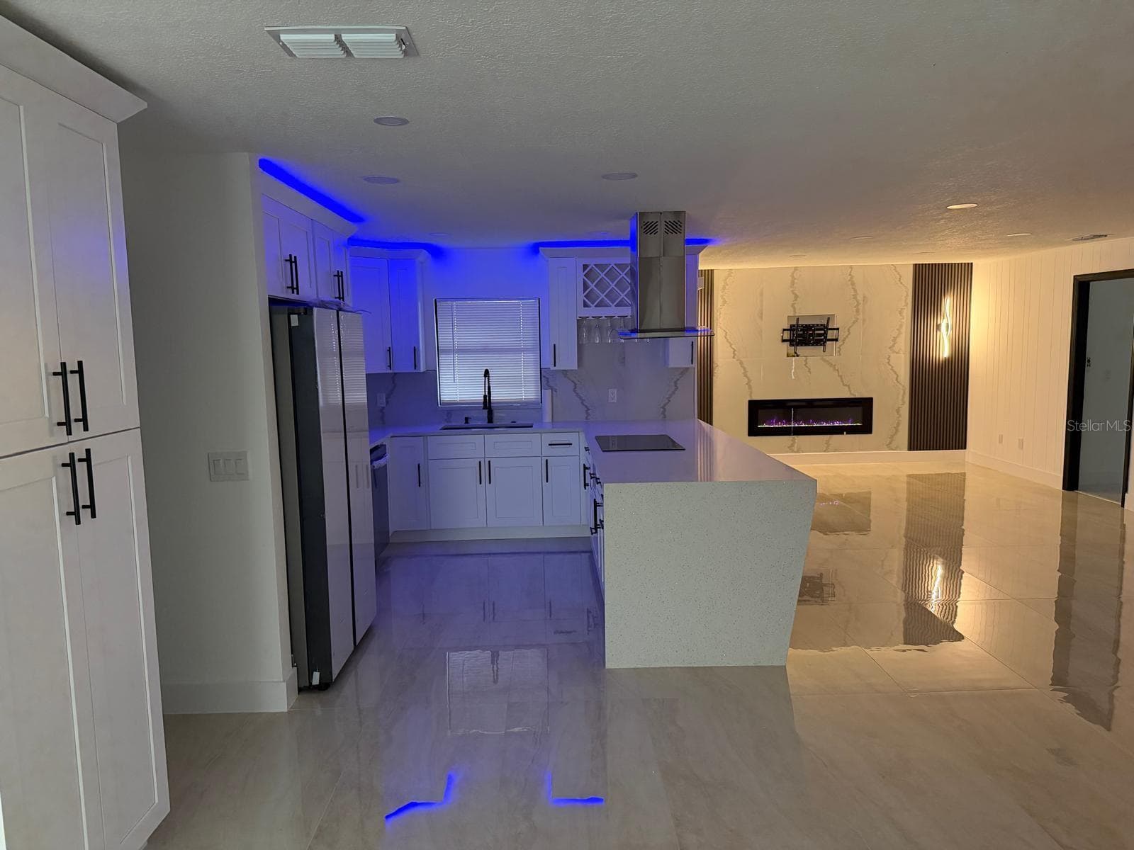 Single Family Residence at 5136 NADINE ST, ORLANDO, photo 5 of 51