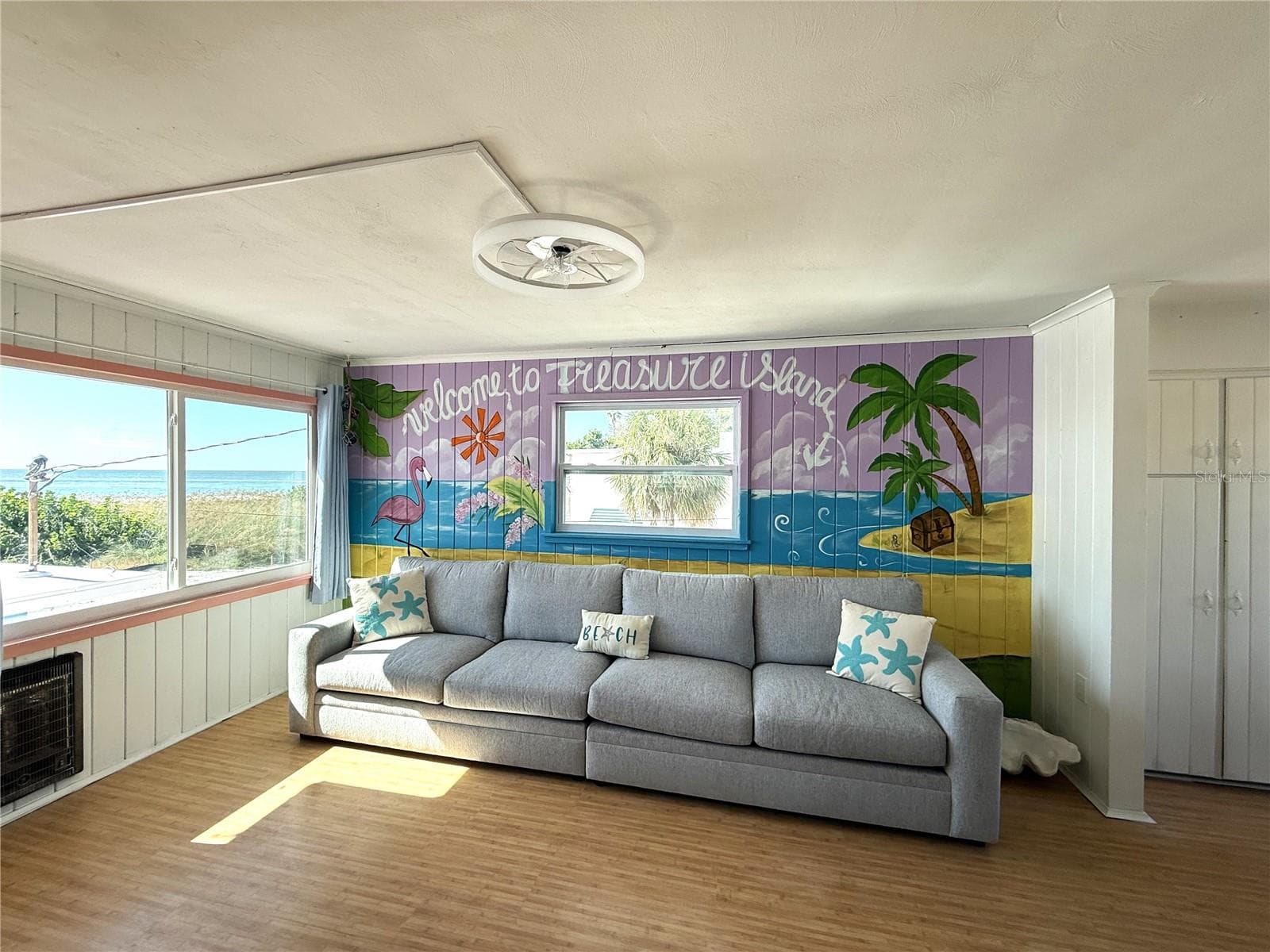 Duplex at 12609 SUNSHINE LN, TREASURE ISLAND, photo 6 of 56