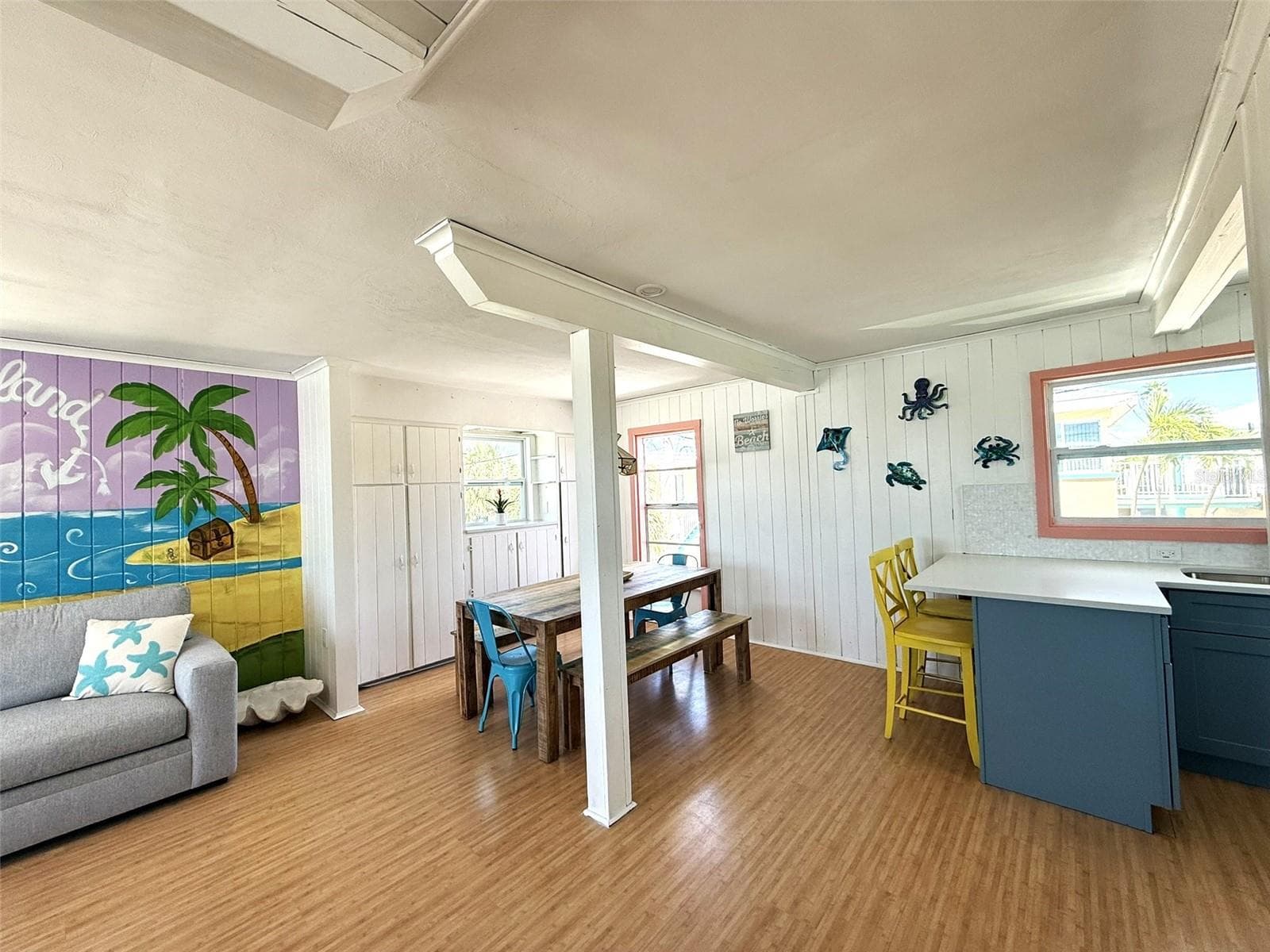 Duplex at 12609 SUNSHINE LN, TREASURE ISLAND, photo 14 of 56