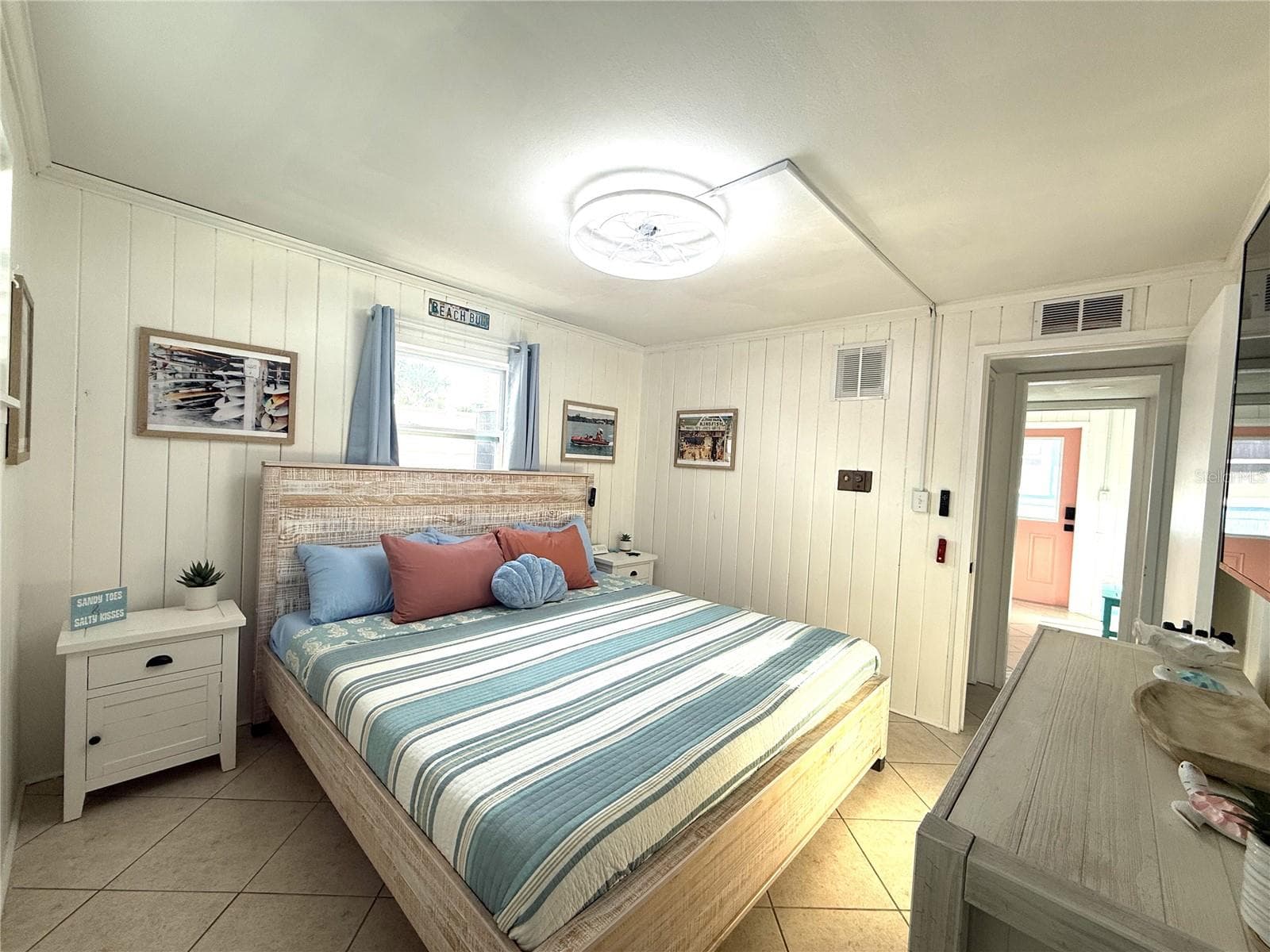 Duplex at 12609 SUNSHINE LN, TREASURE ISLAND, photo 24 of 56