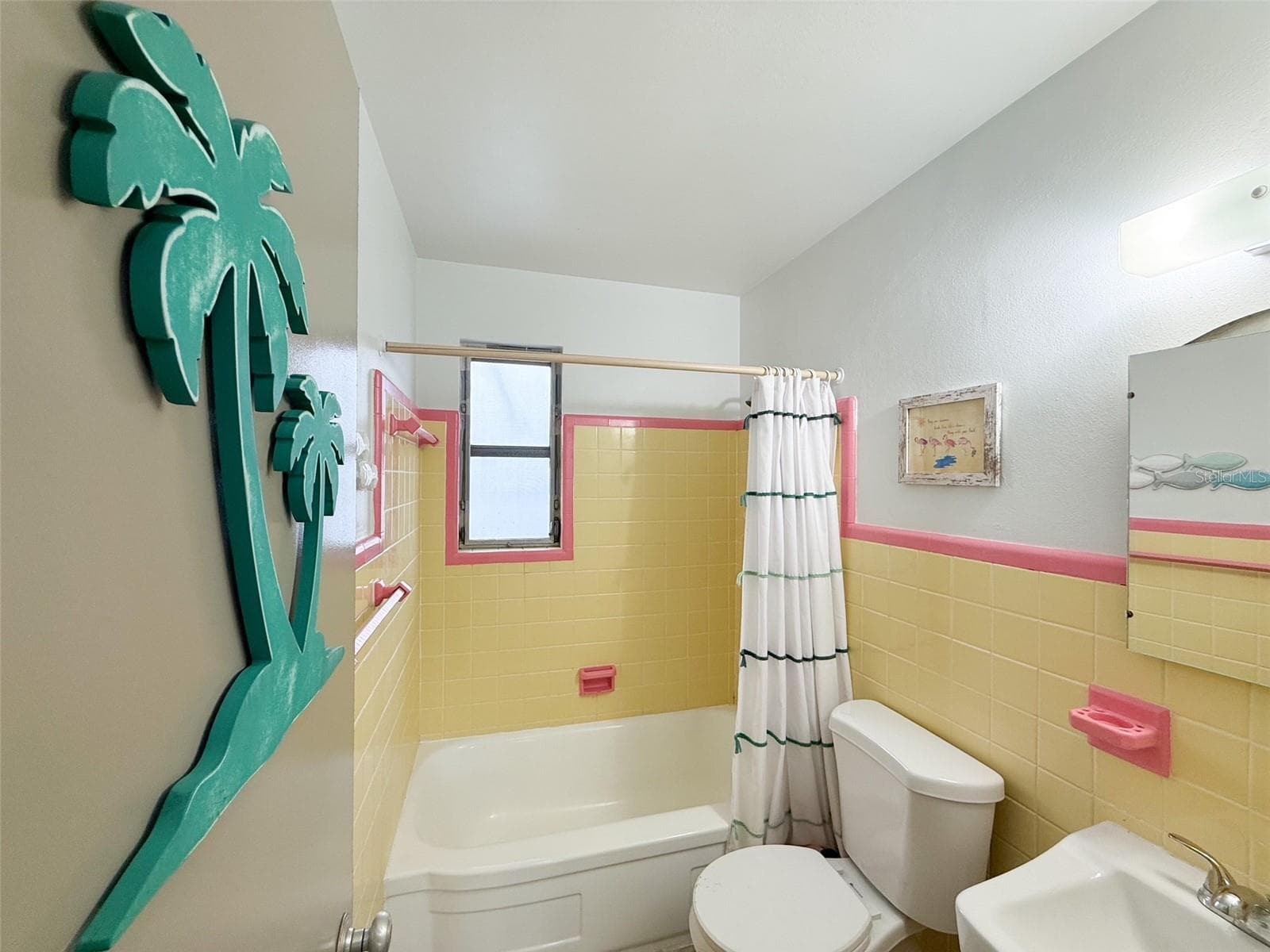 Duplex at 12609 SUNSHINE LN, TREASURE ISLAND, photo 46 of 56