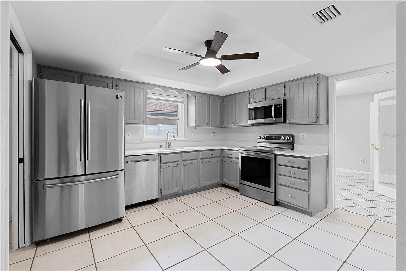 Kitchen - 165 DUNCAN TRL, LONGWOOD