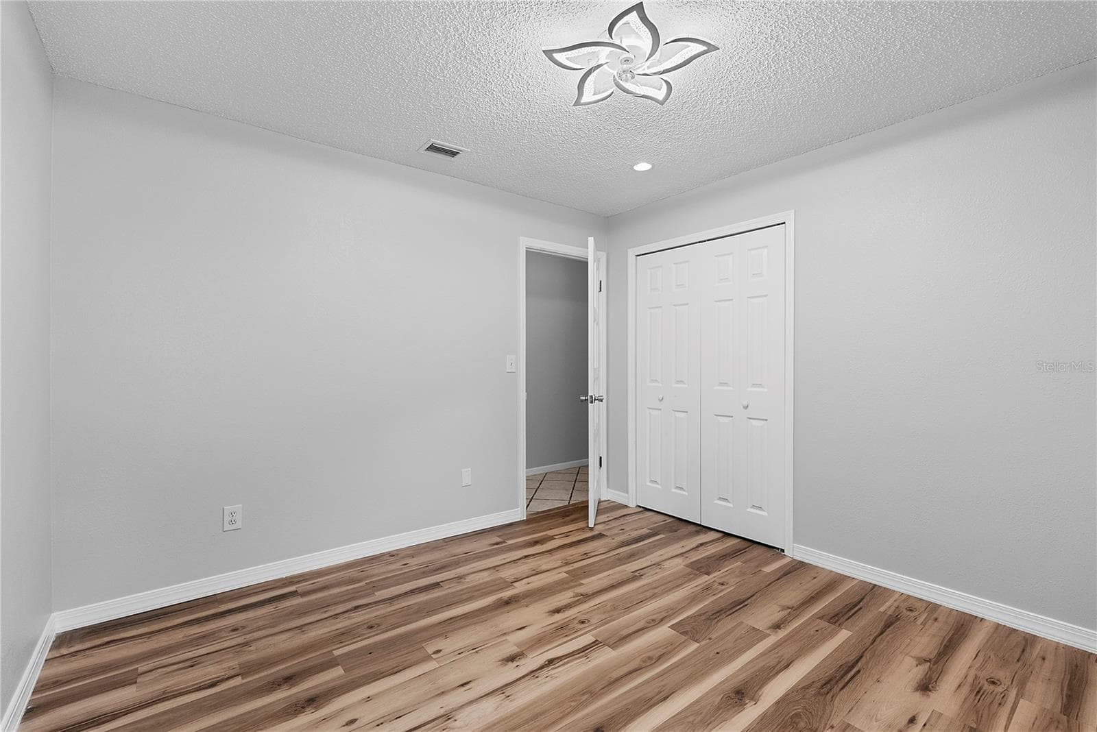 Room #2 - 165 DUNCAN TRL, LONGWOOD