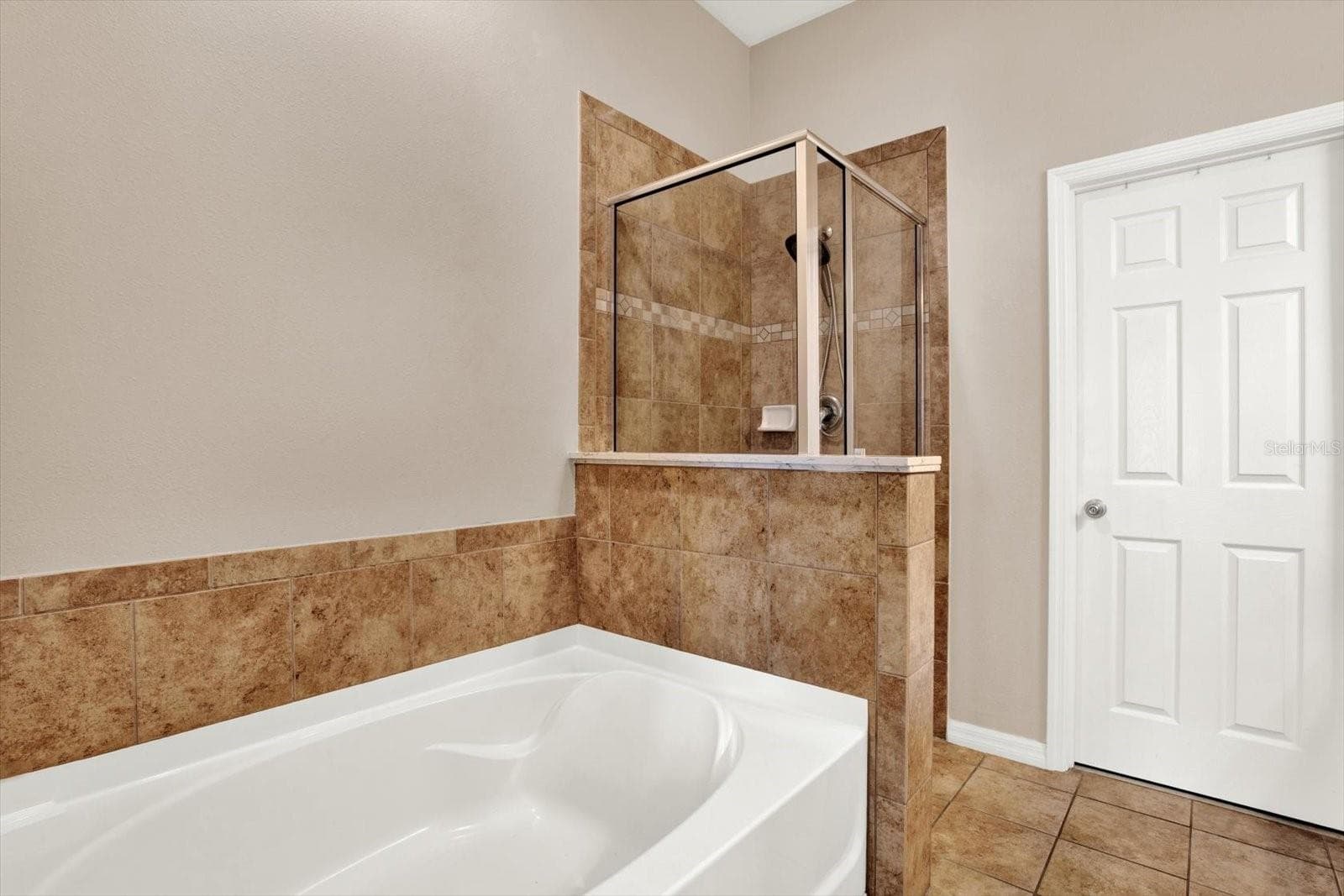 Townhouse at 6843 46TH LN N, PINELLAS PARK, photo 11 of 31