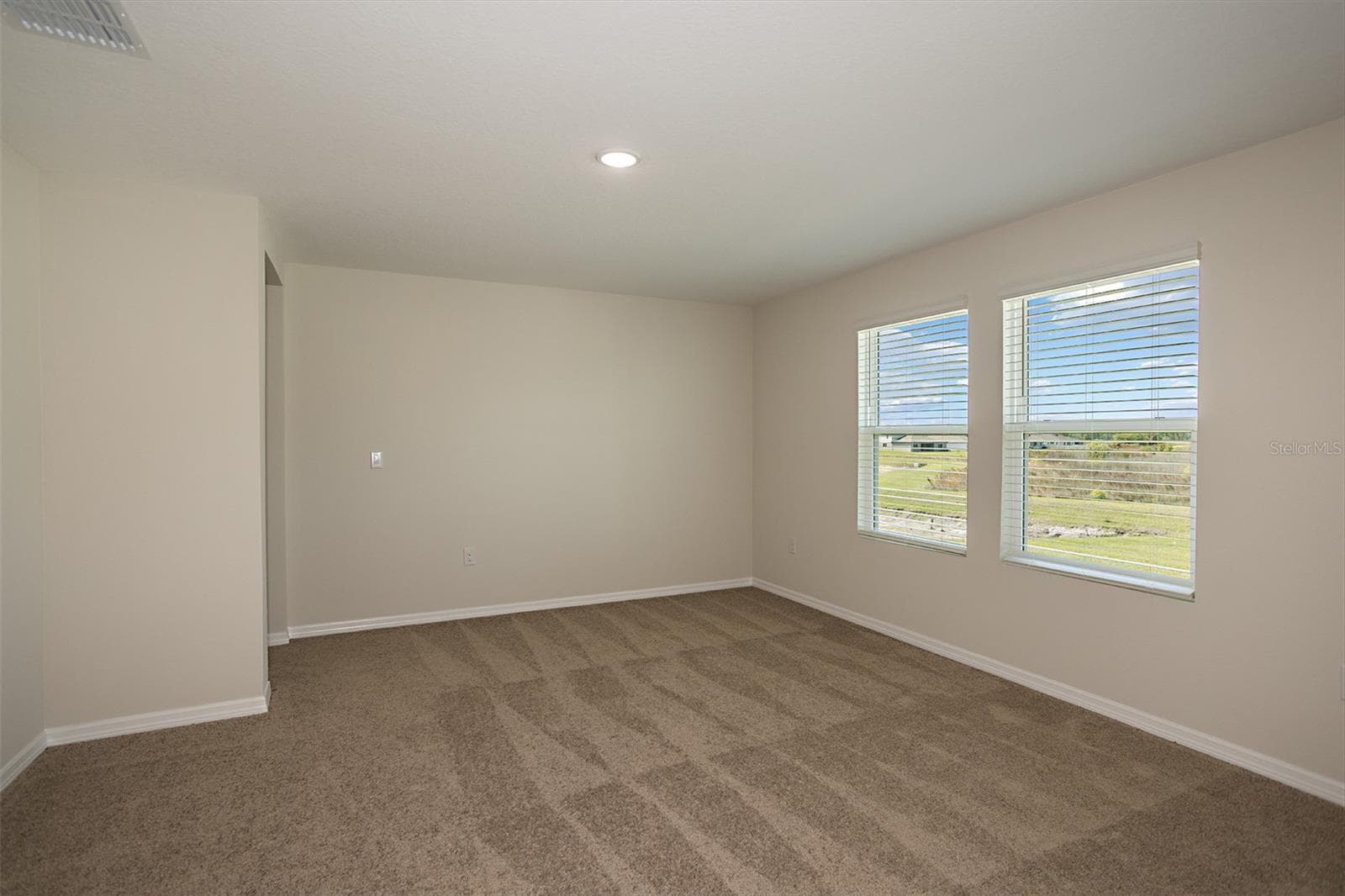Single Family Residence at 6055 PRAIRIE RUN, HAINES CITY, photo 5 of 27