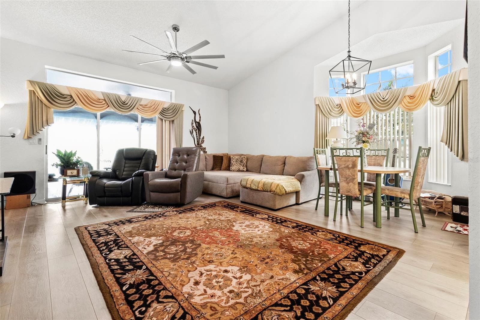 Villa at 9288 NEW ORLEANS DR, WEEKI WACHEE, photo 10 of 27