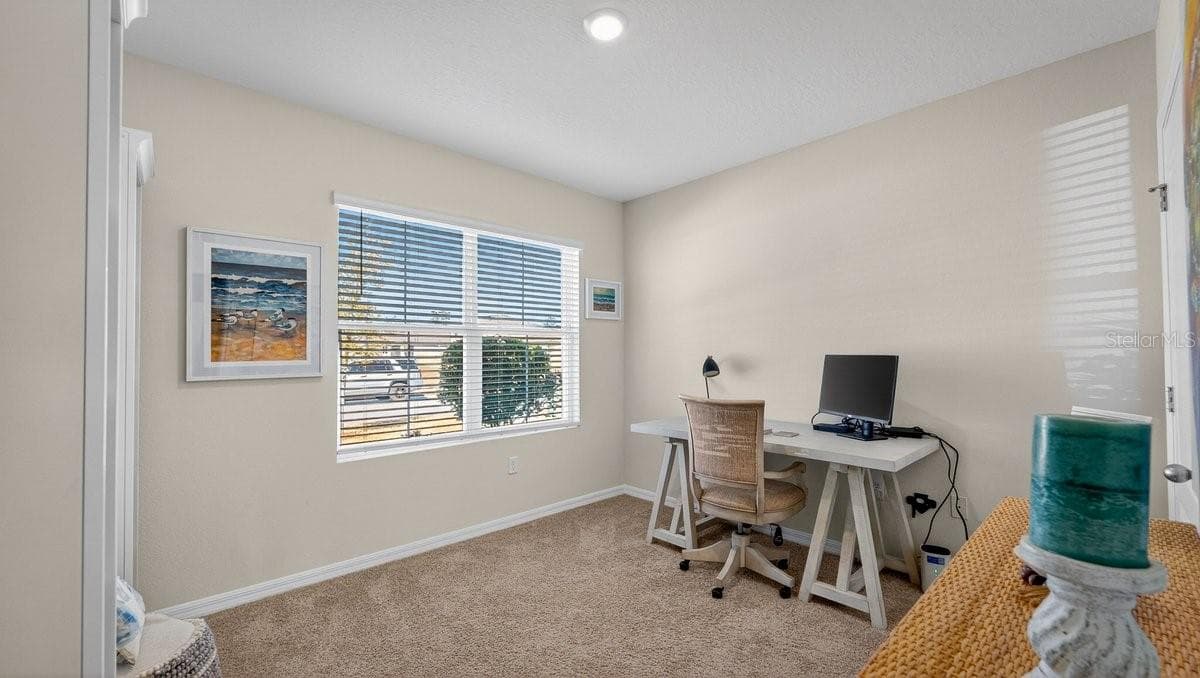 Single Family Residence at 1346 MIDDLE LAKE DR, ORMOND BEACH, photo 27 of 69