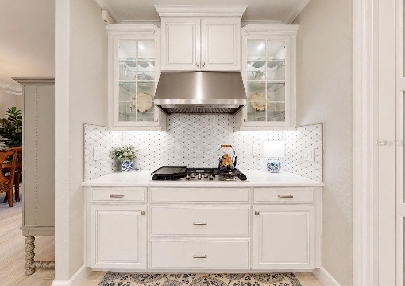 Kitchen with Upgraded Cabinetry and Cooktop - 10505 WICKER PARK PL, PALMETTO