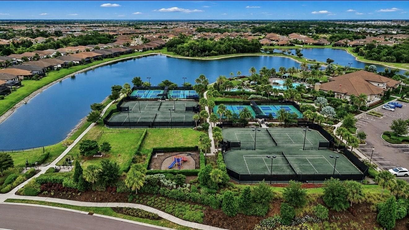 Tennis Courts, Pickleball Courts, and Playground - 10505 WICKER PARK PL, PALMETTO