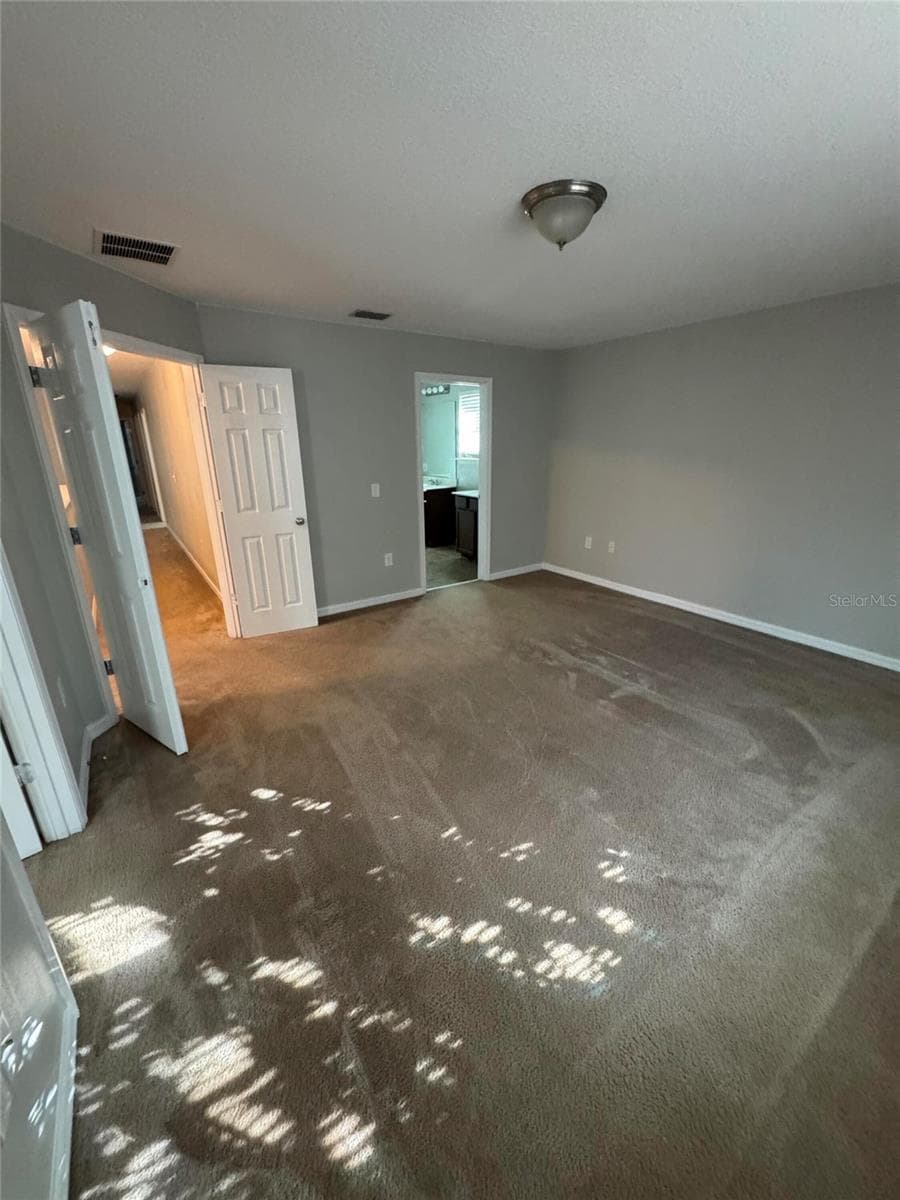 Single Family Residence at 11938 SILVERLAKE PARK DR, WINDERMERE, photo 15 of 45
