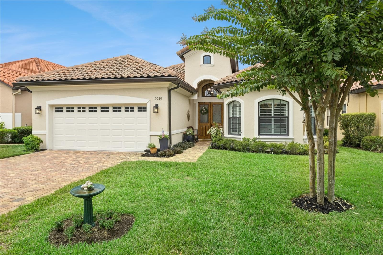Custom Built 2072 SF 3B 2B 1/2 Bath - 9219 SAN JOSE BLVD, HOWEY IN THE HILLS