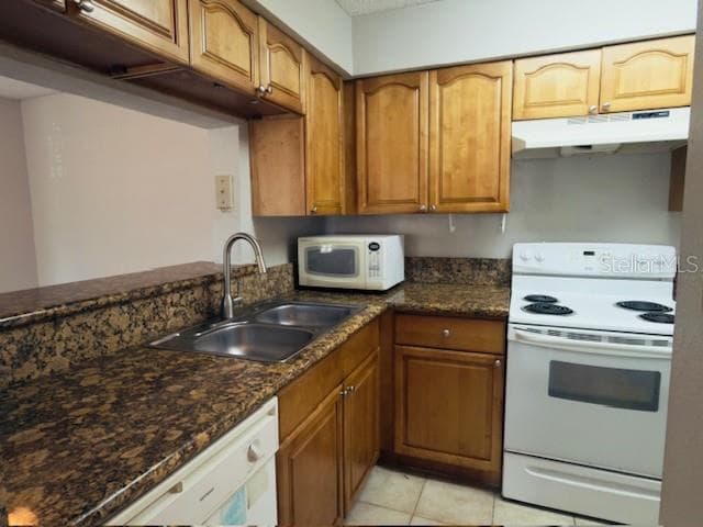KITCHEN - 224 AFTON SQ #8-301, ALTAMONTE SPRINGS