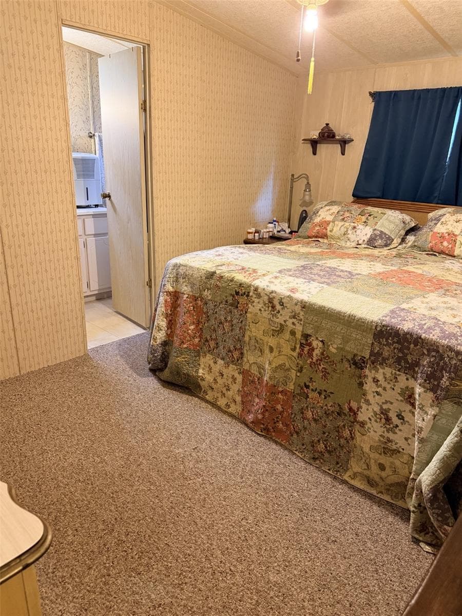Manufactured Home at 355 NE 436 AVE, OLD TOWN, photo 11 of 19