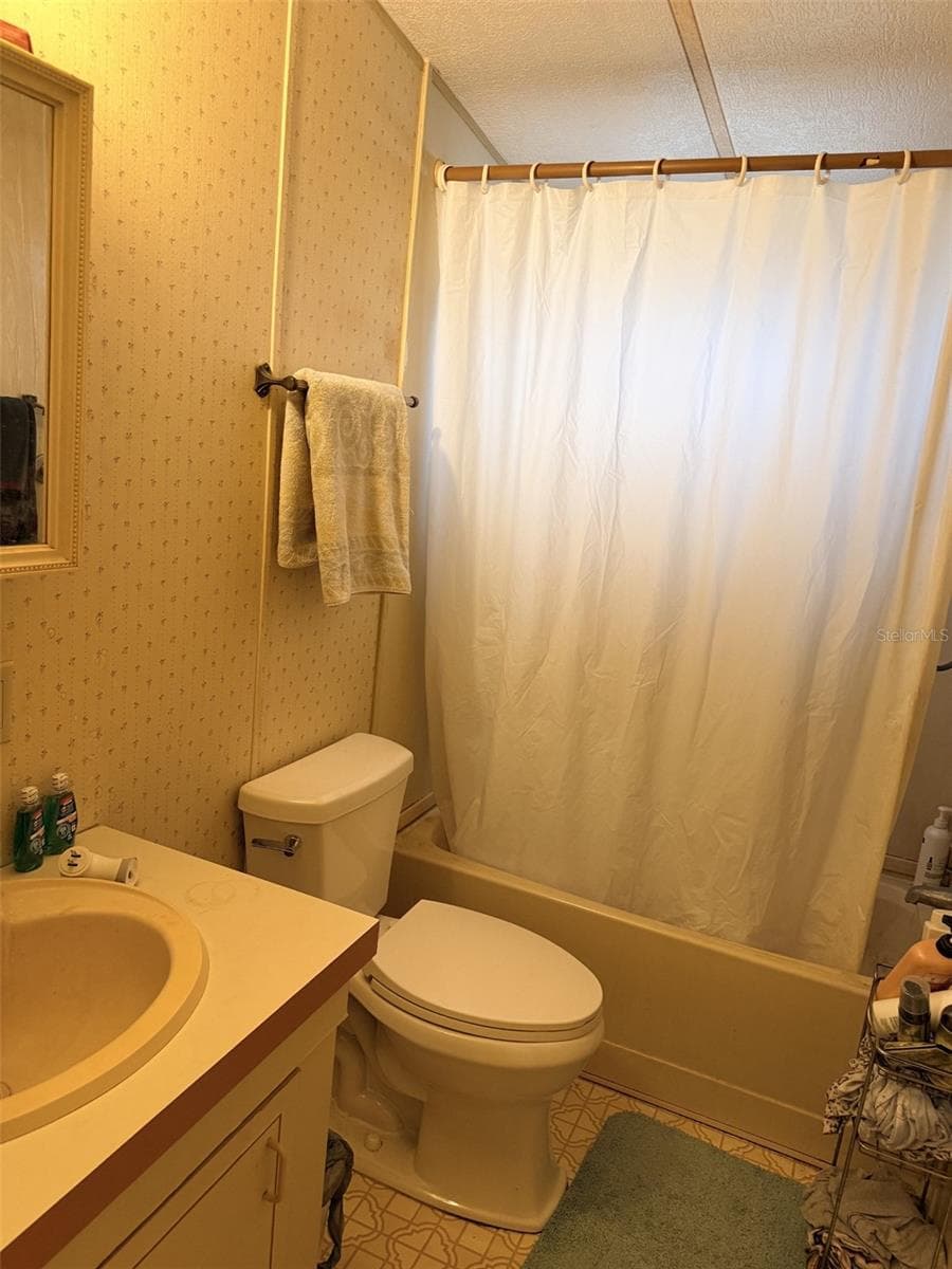 Manufactured Home at 355 NE 436 AVE, OLD TOWN, photo 15 of 19