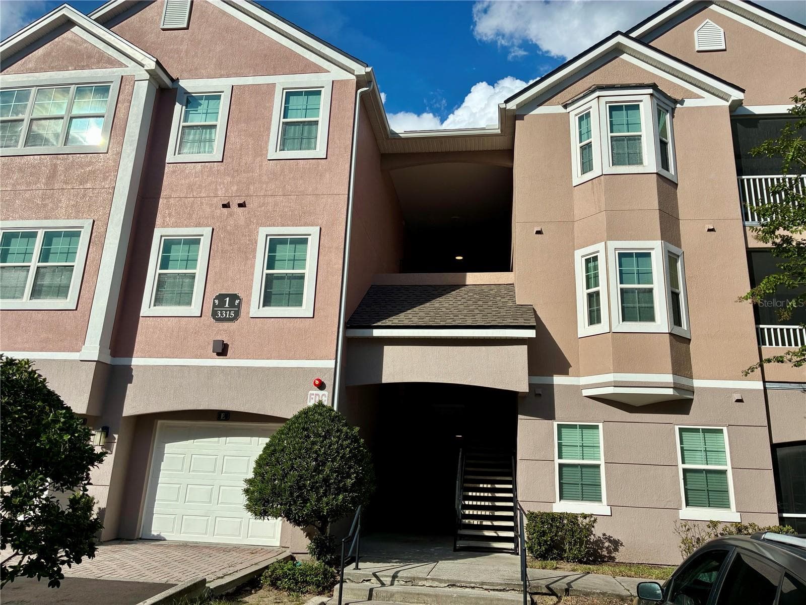 3315 PARKCHESTER SQUARE BLVD #206