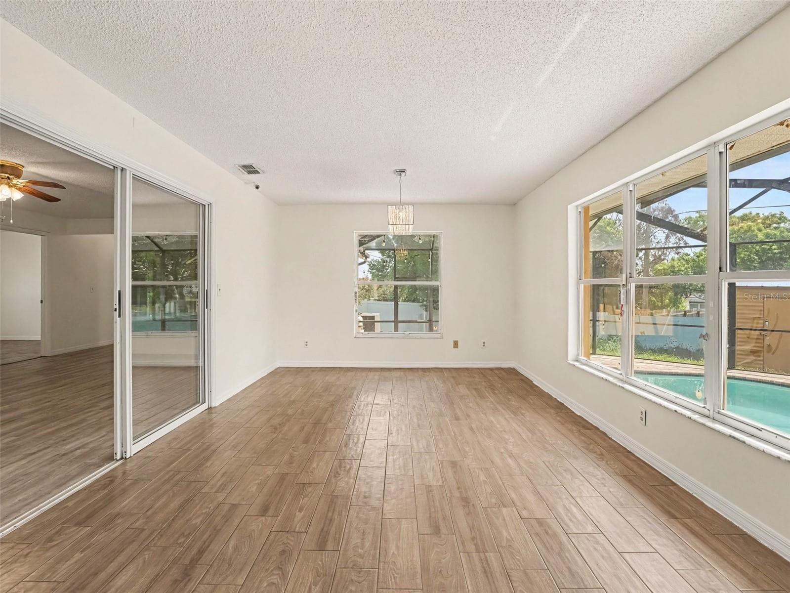 Single Family Residence at 808 CHAMBERLAIN LOOP, LAKE WALES, photo 12 of 20