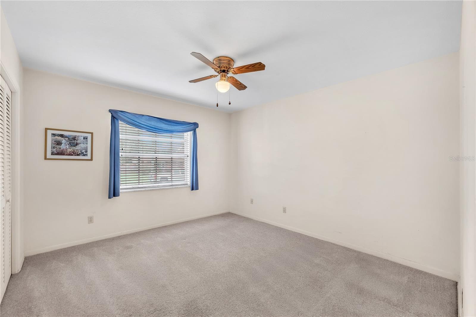 Single Family Residence at 110 ASHBROOK DR, BRANDON, photo 25 of 39