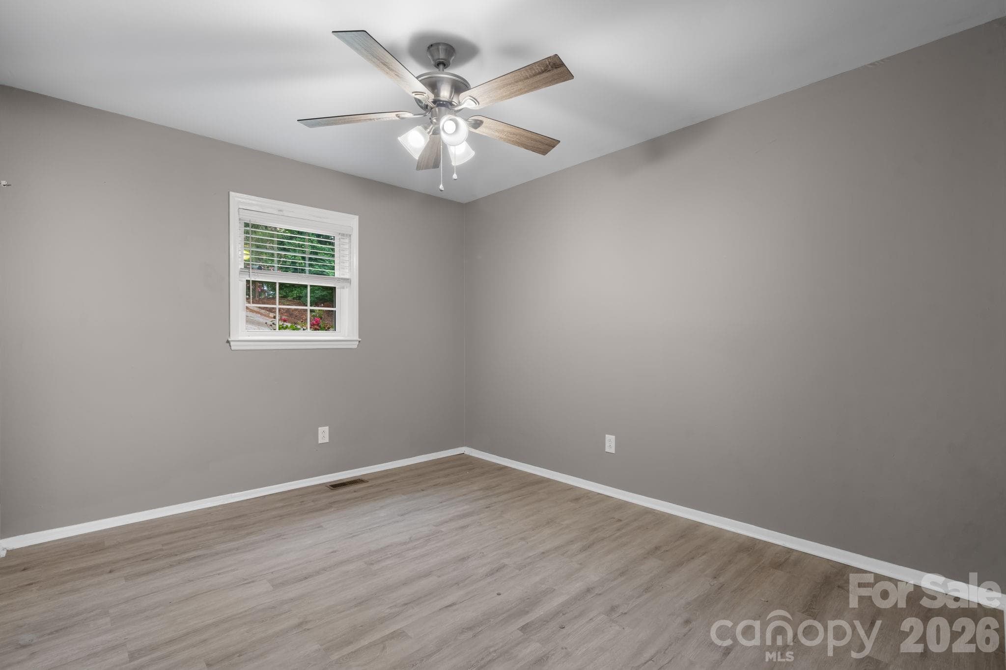 Single Family Residence at 1172 Sunset Court, Conover, photo 13 of 32