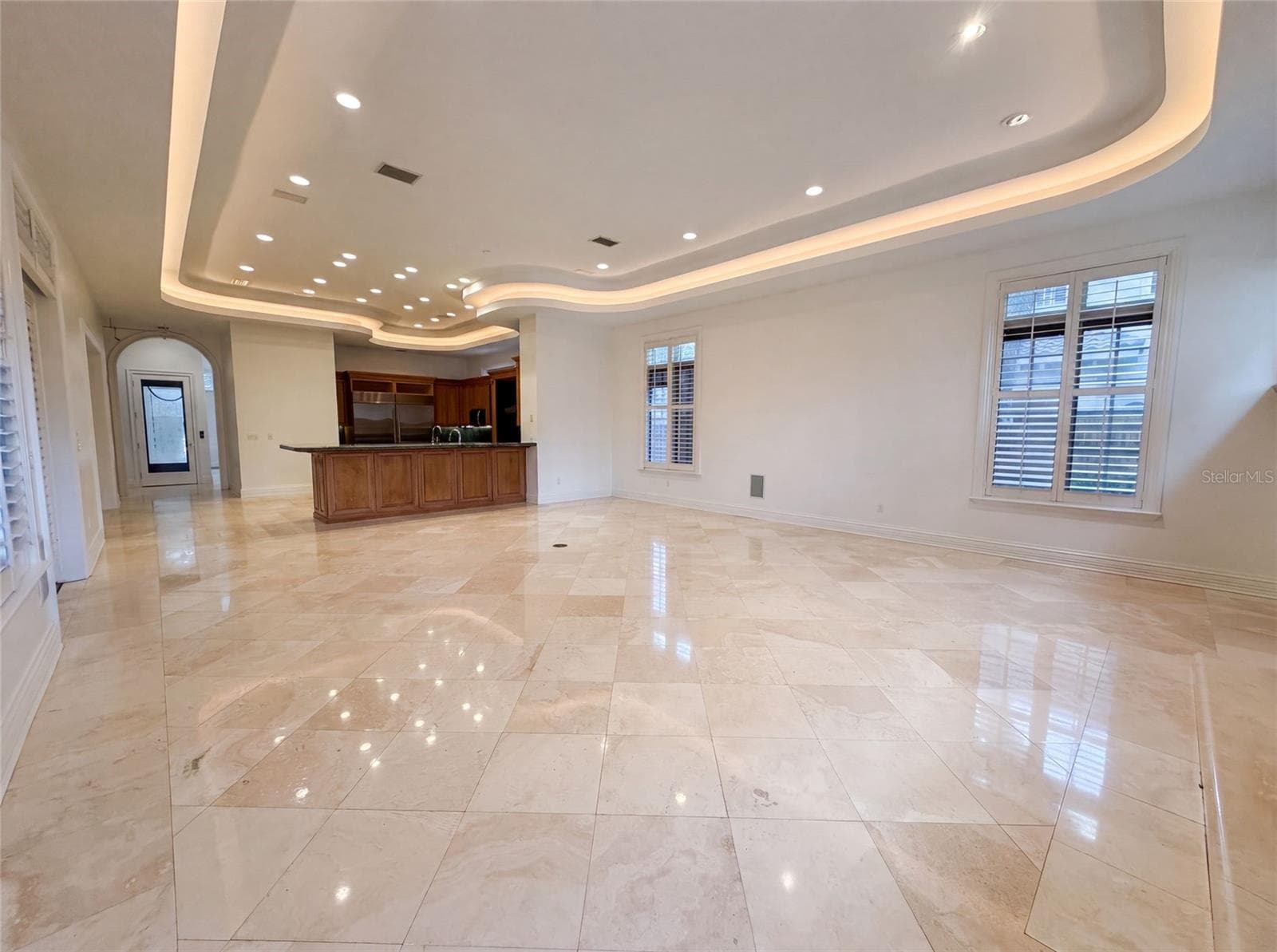 Single Family Residence at 4407 W DALE AVE, TAMPA, photo 13 of 55