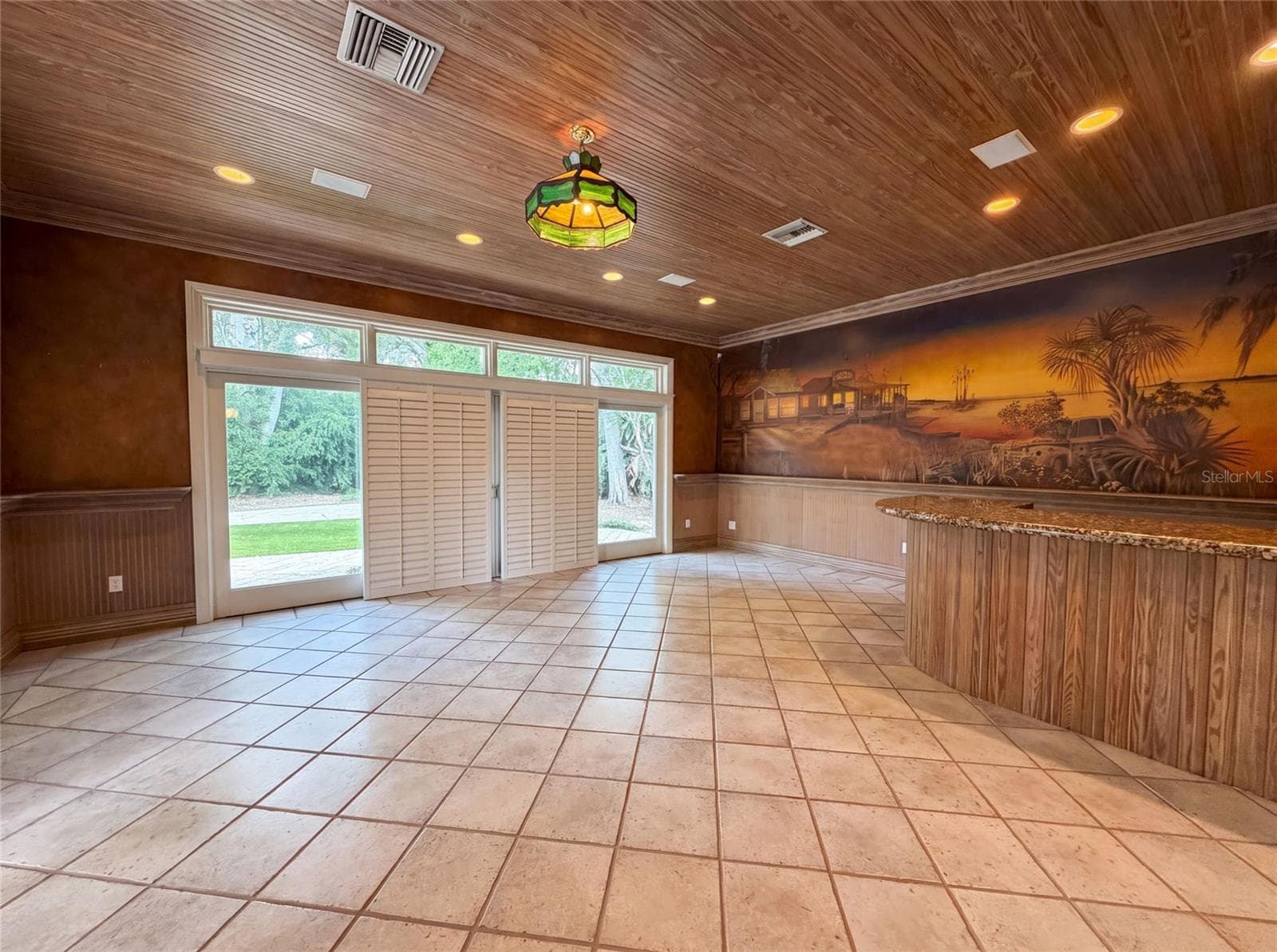 Single Family Residence at 4407 W DALE AVE, TAMPA, photo 53 of 55