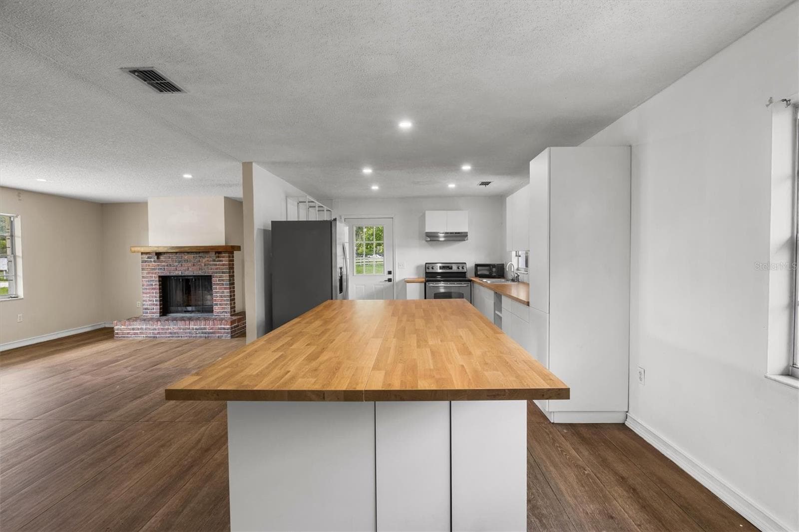 Single Family Residence at 9545 STATE ROAD 33 N, POLK CITY, photo 12 of 37