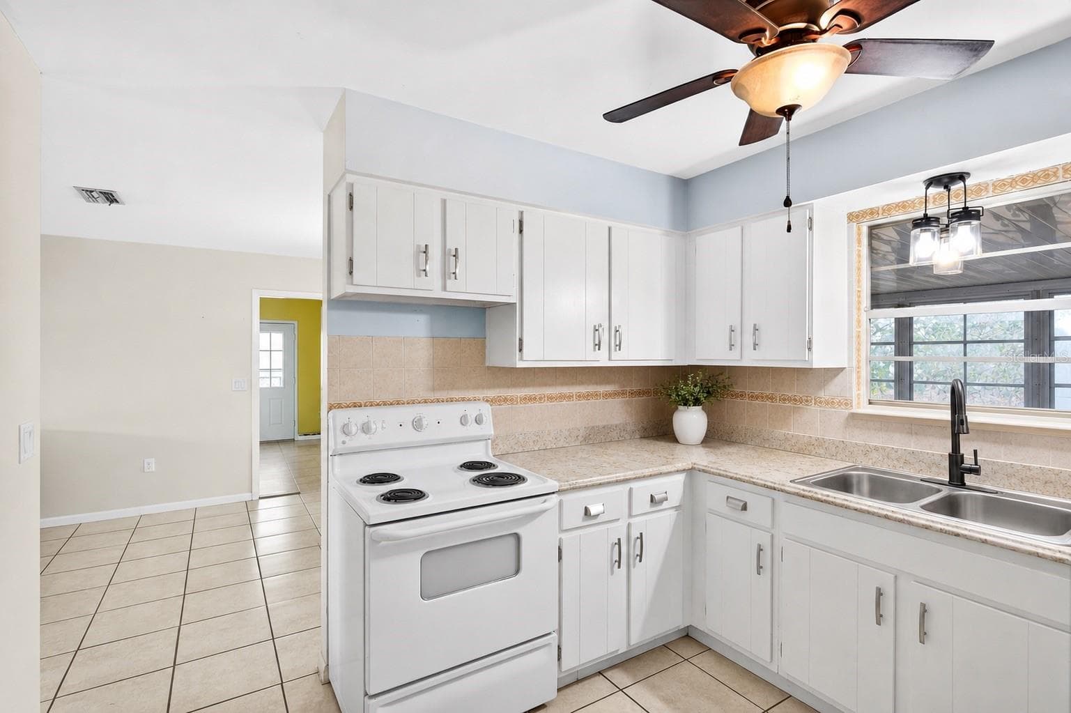 Single Family Residence at 8810 SE 88TH PL, OCALA, photo 11 of 26
