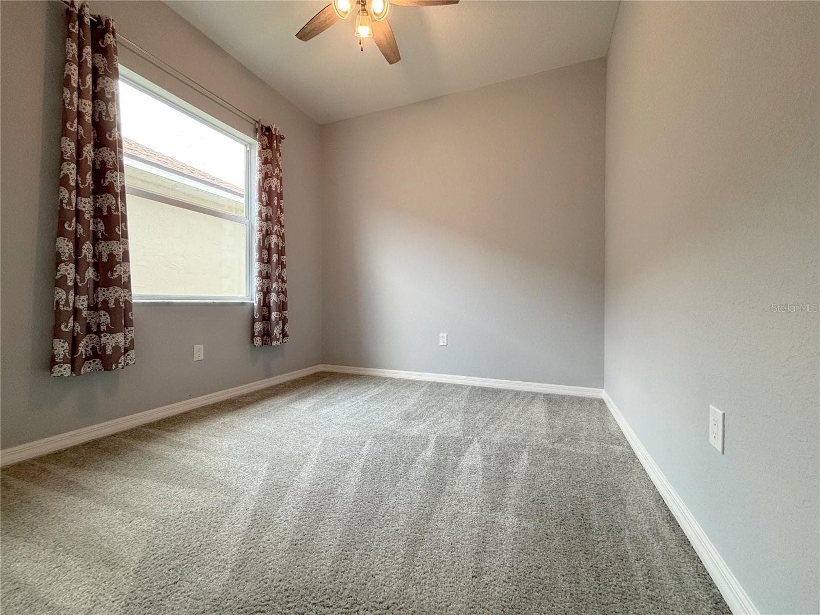 Bed 2 - 1124 SAWGRASS DR, WINTER HAVEN