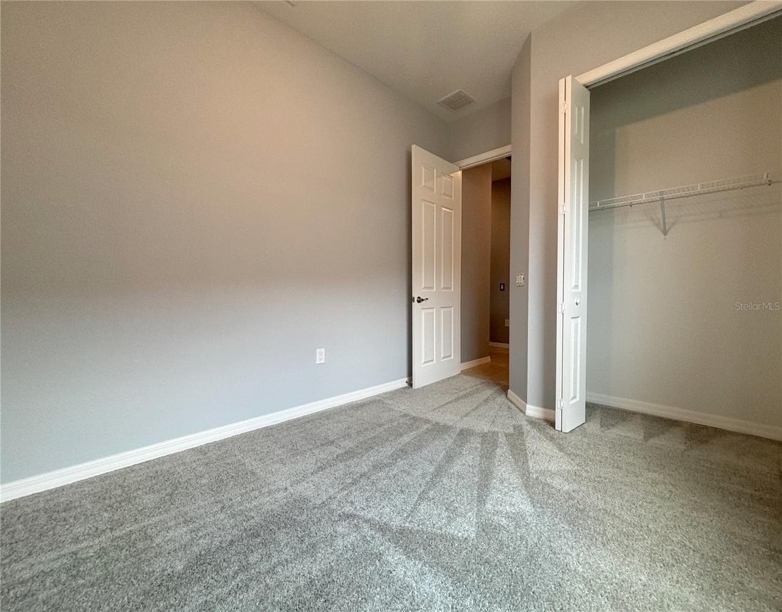 Bed 2 - 1124 SAWGRASS DR, WINTER HAVEN