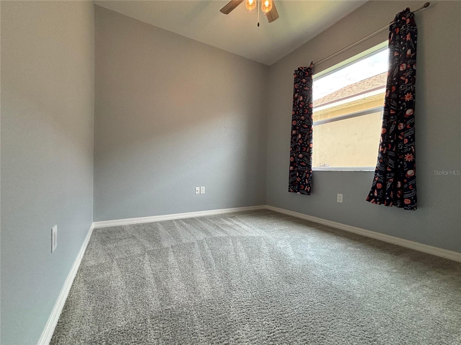 Bed 3 - 1124 SAWGRASS DR, WINTER HAVEN