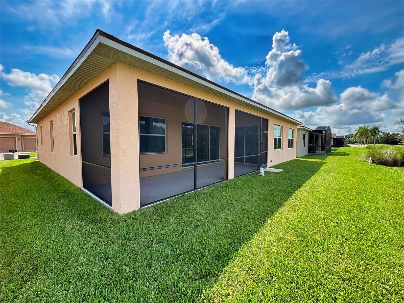Single Family Residence at 1124 SAWGRASS DR, WINTER HAVEN, photo 37 of 71